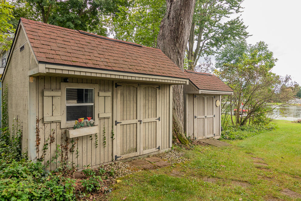 83362 Fritz Drive Decatur MI 49045