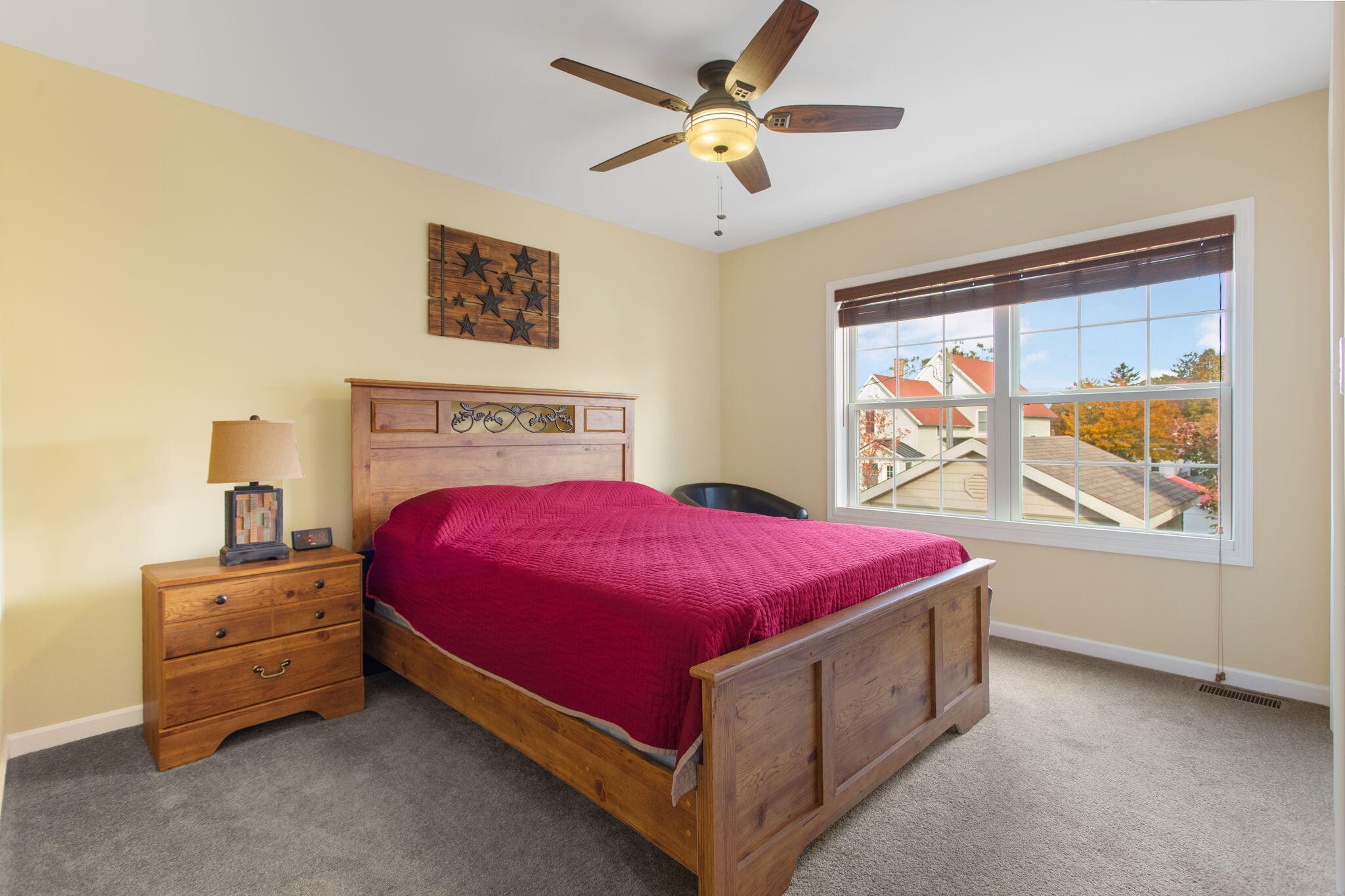 317 Monroe Street South Haven MI 49090