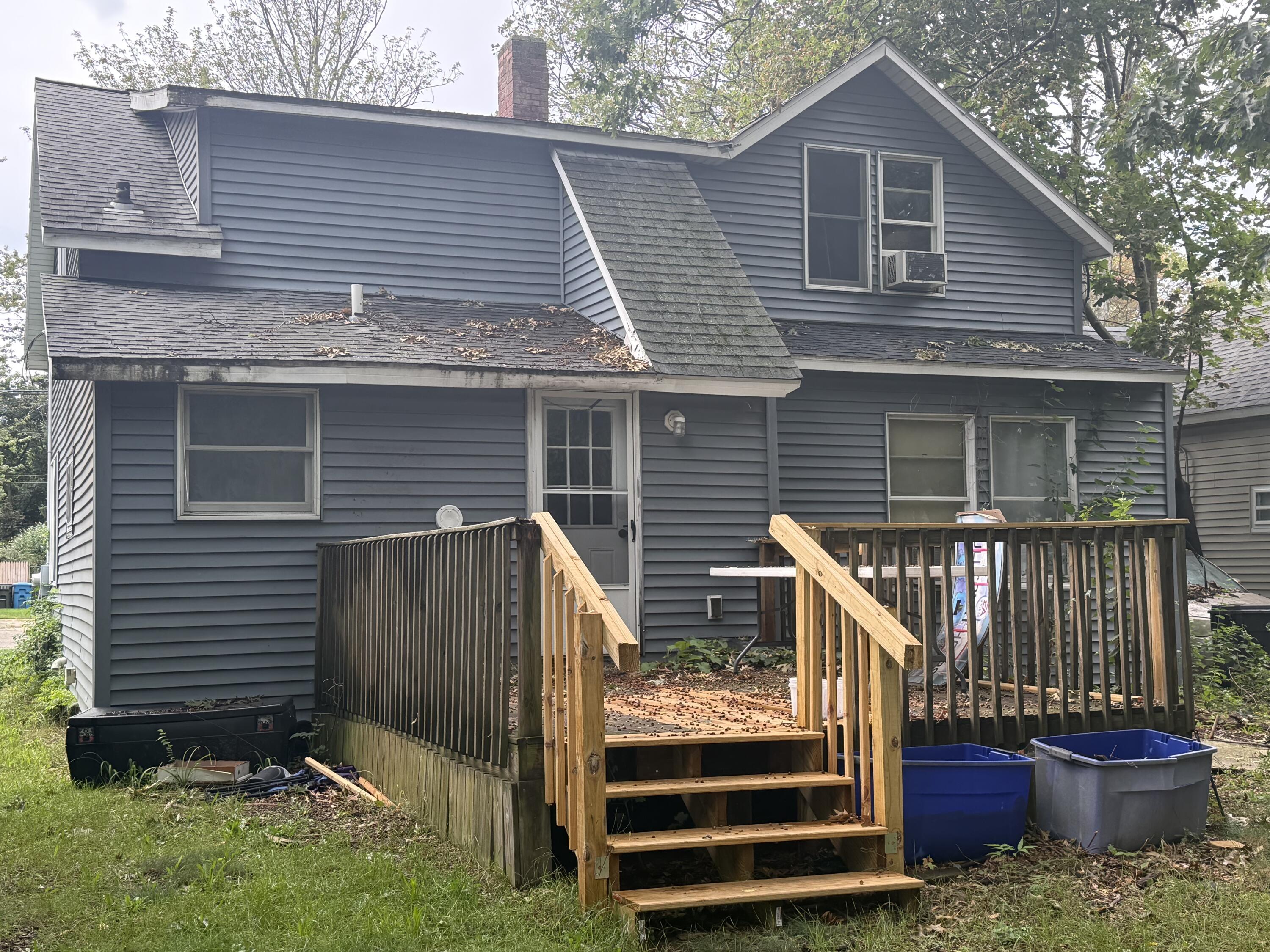 2148 Bourdon Street Muskegon MI 49441