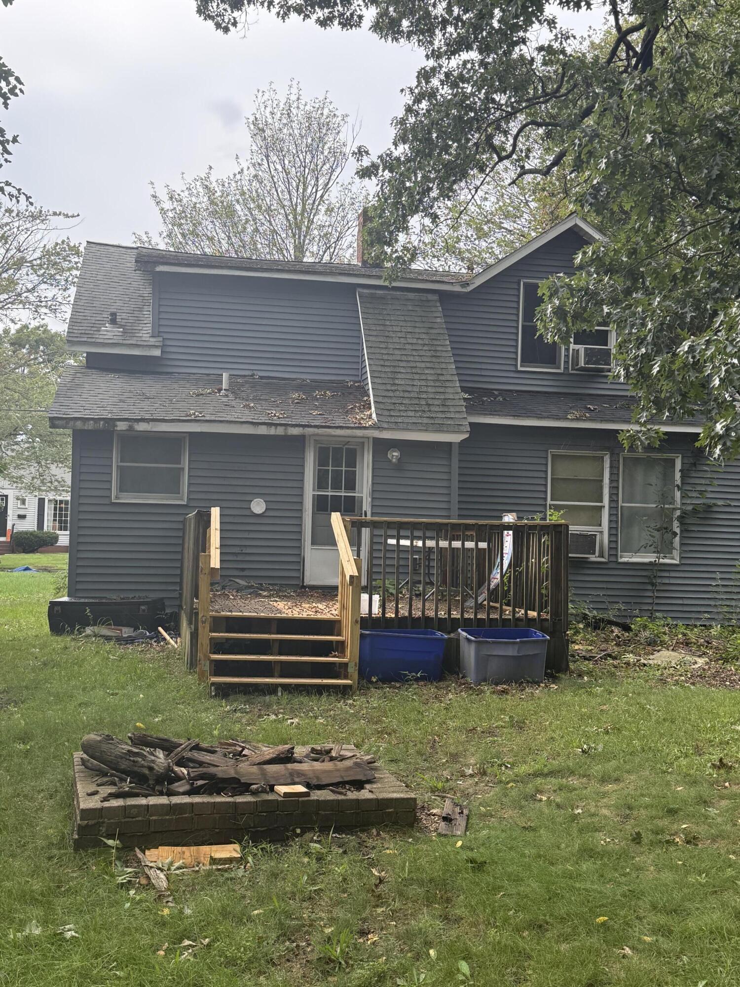 2148 Bourdon Street Muskegon MI 49441