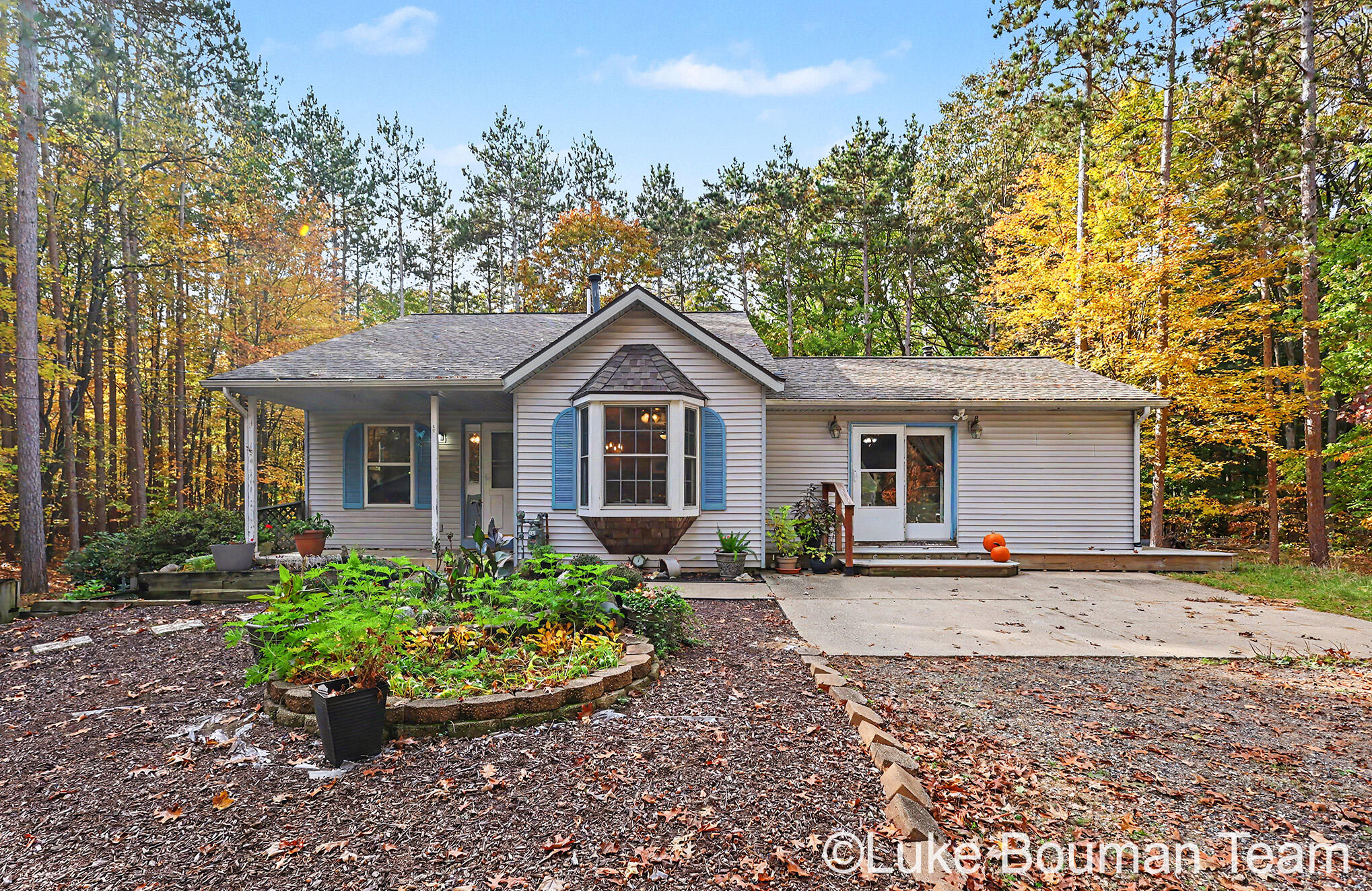 12341 112th Avenue Grand Haven MI 49417
