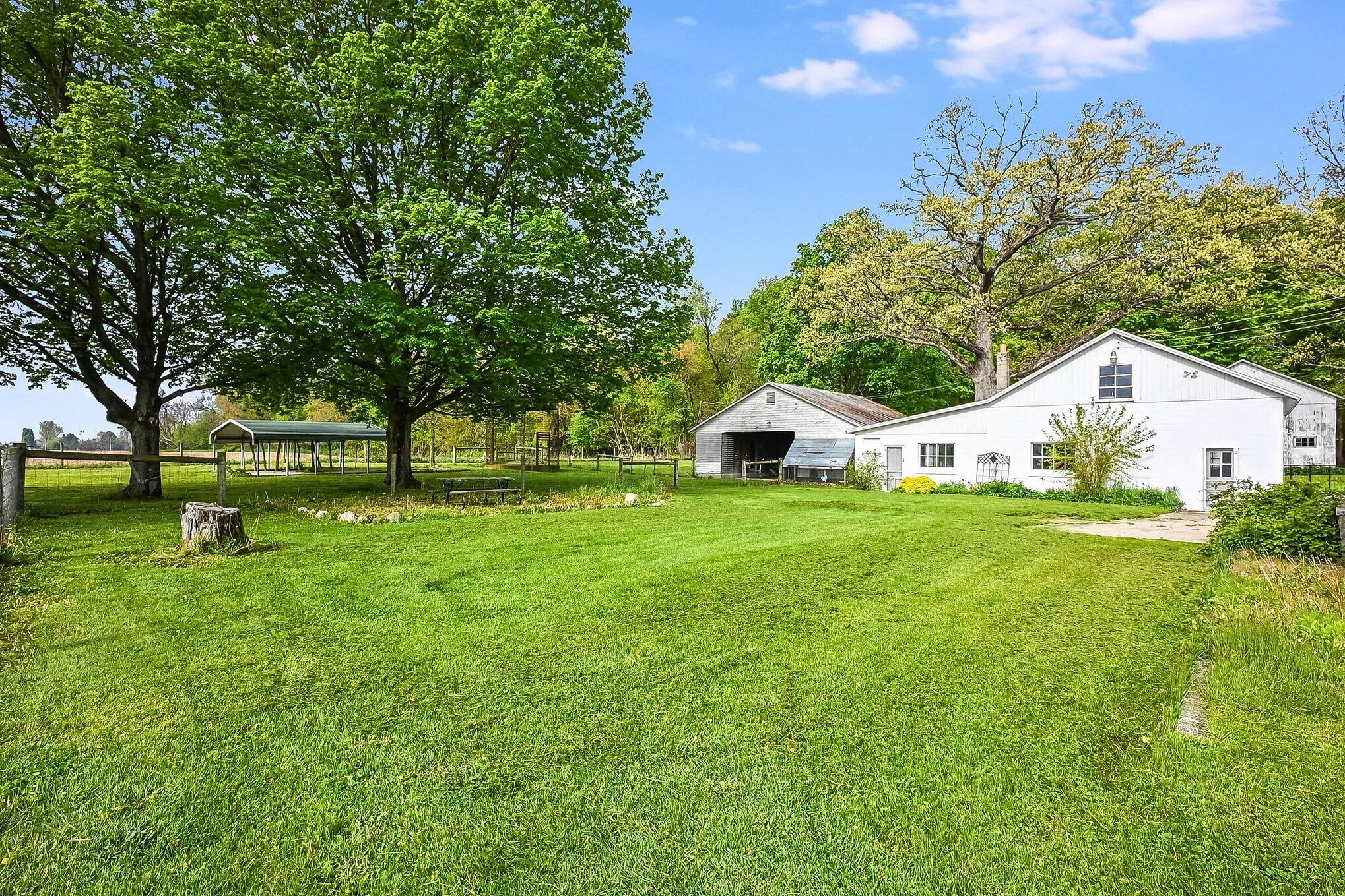 22835 Us Highway 12 Edwardsburg MI 49112
