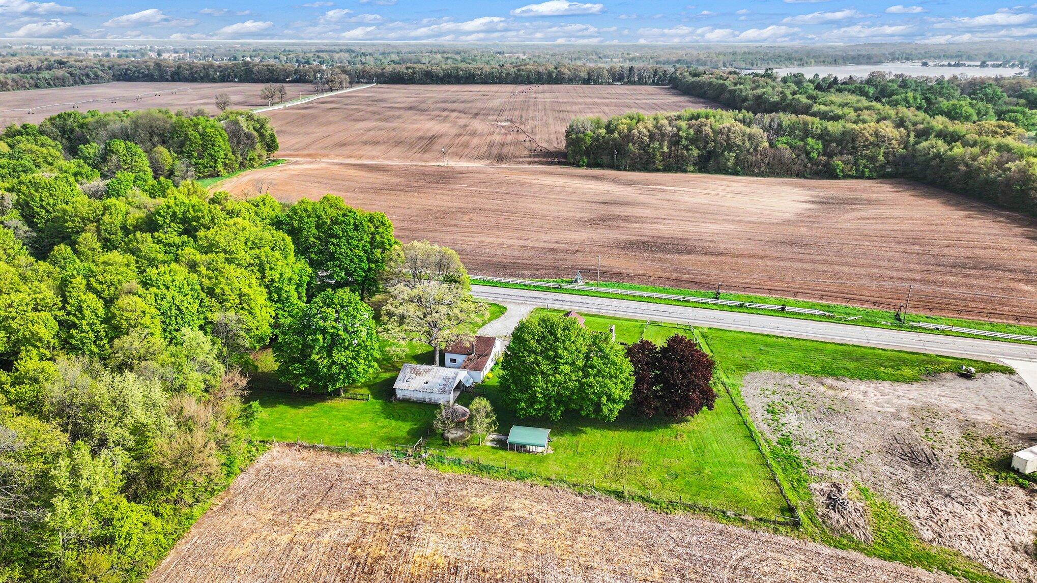 22835 Us Highway 12 Edwardsburg MI 49112