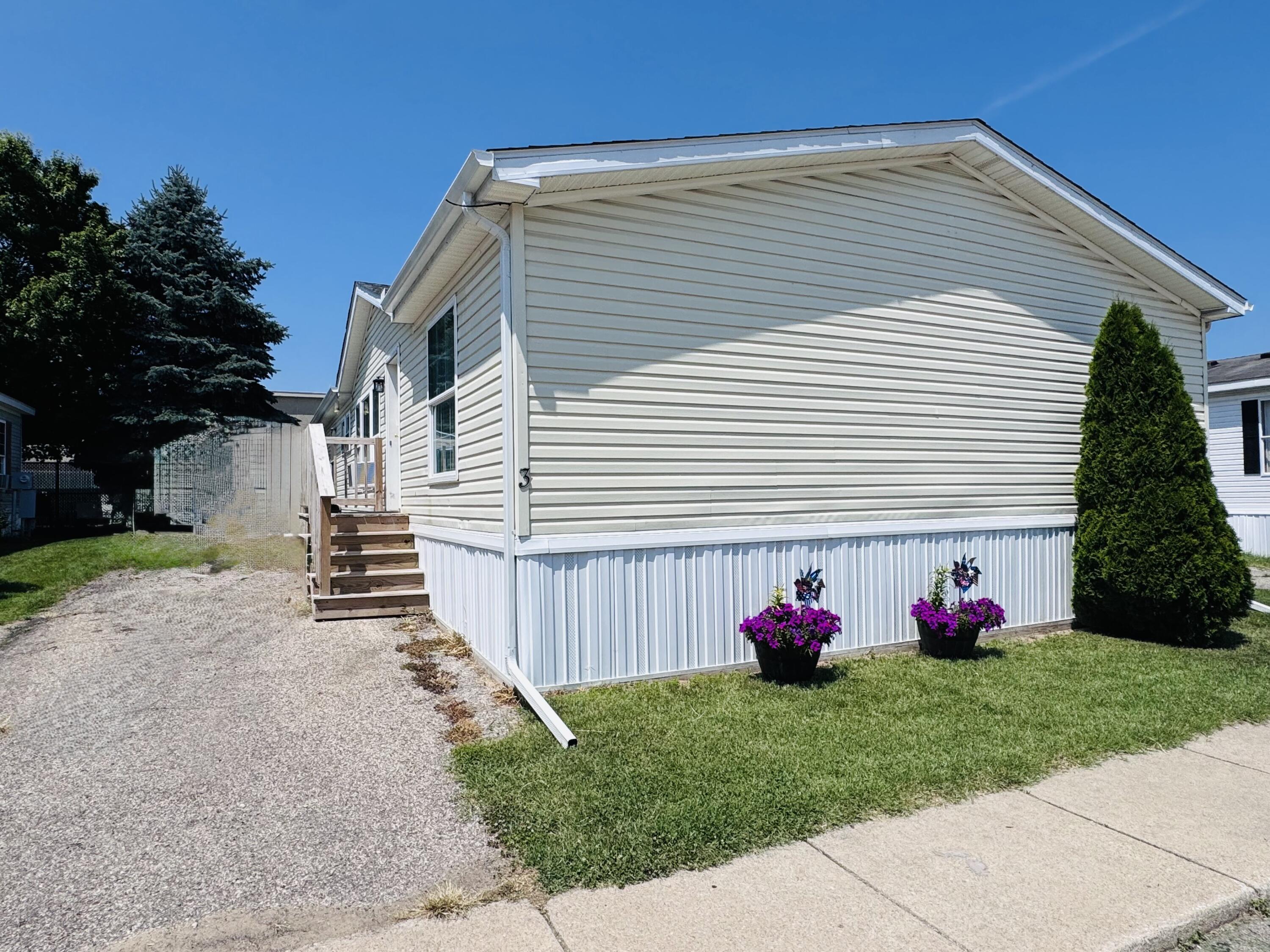 1950 S 13th Street Niles MI 49120