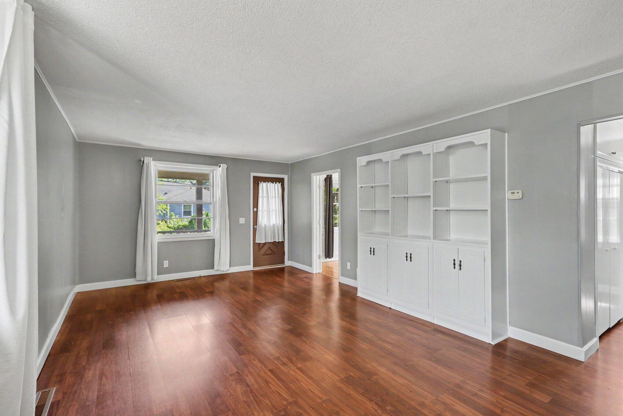 106 S Berkley Street Kalamazoo MI 49006