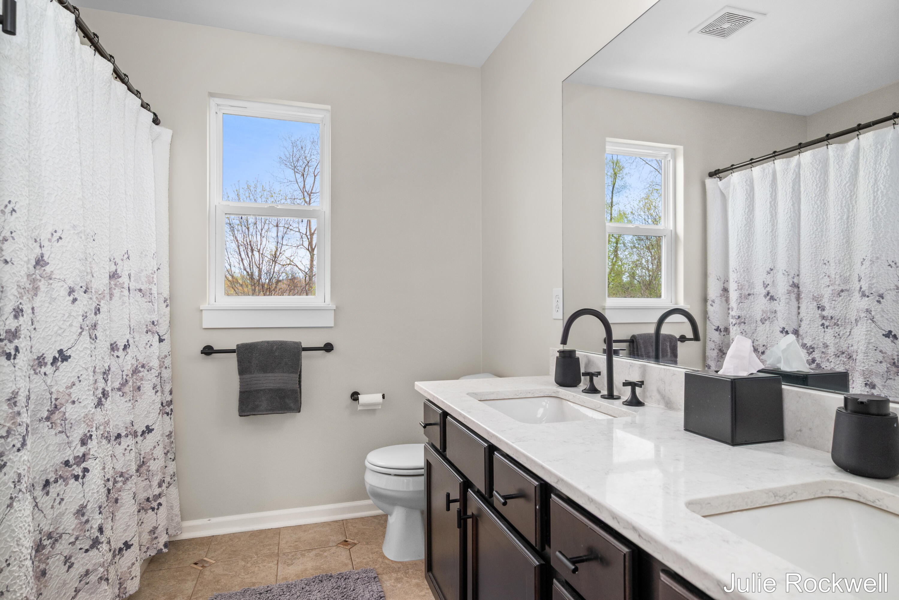 473 Orchard Drive NE Rockford MI 49341