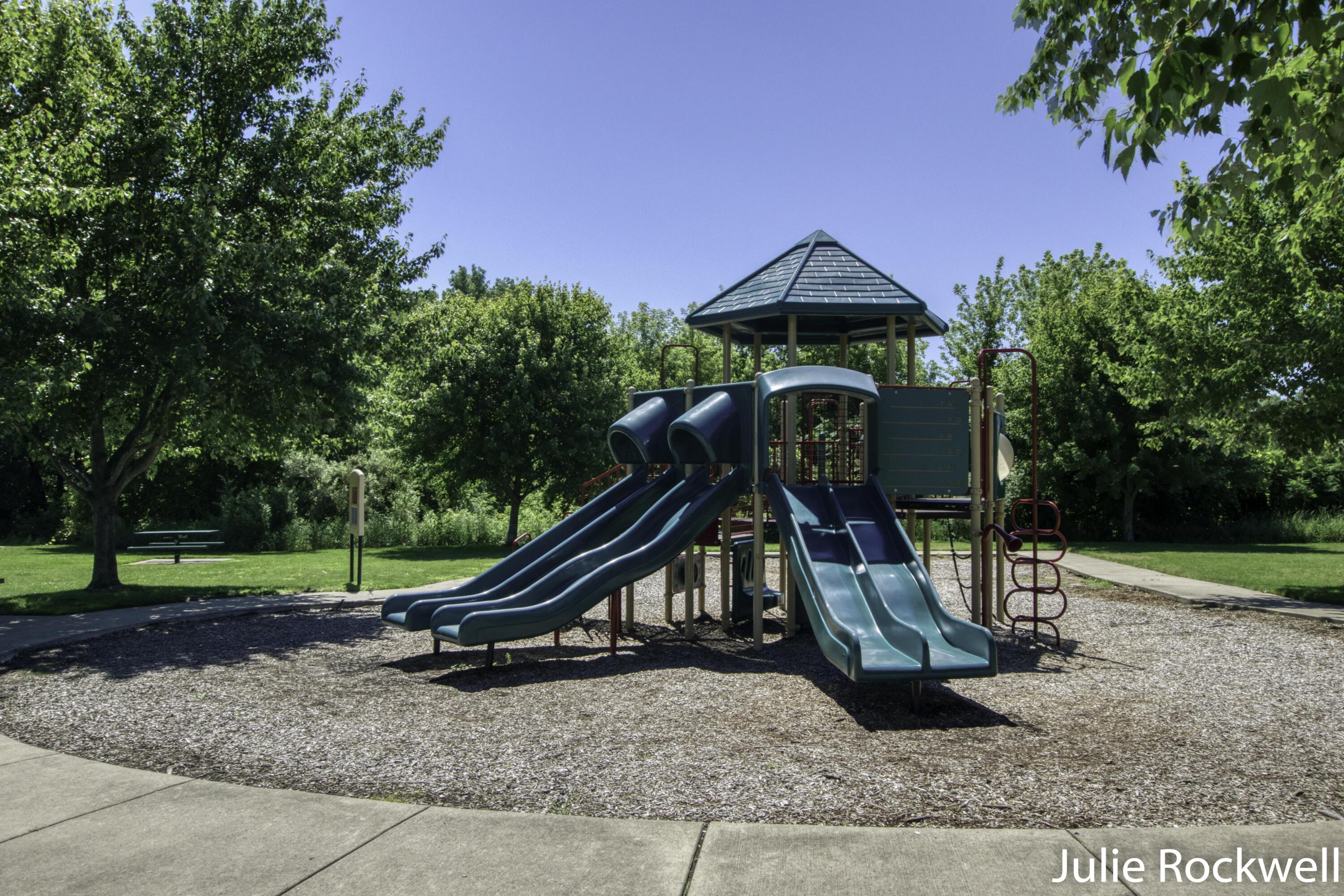 473 Orchard Drive NE Rockford MI 49341