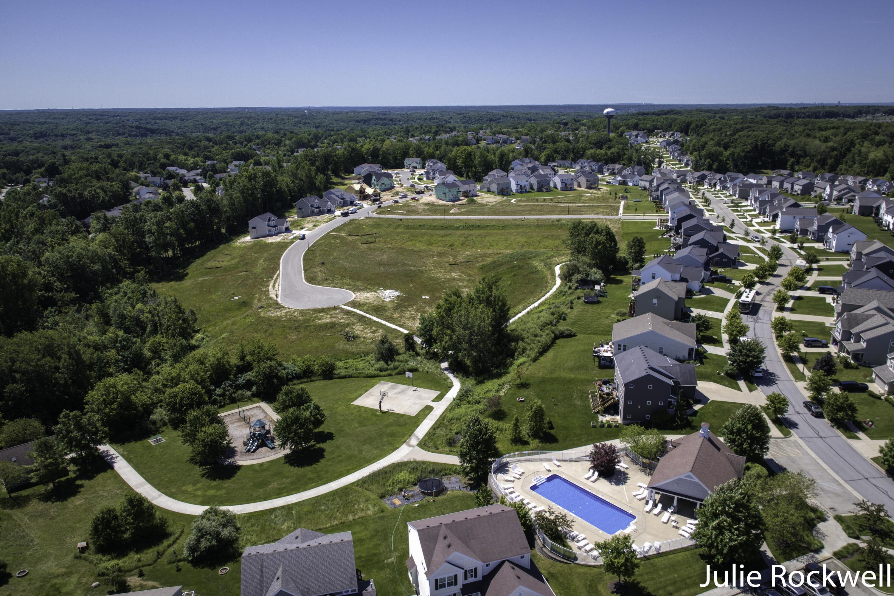473 Orchard Drive NE Rockford MI 49341