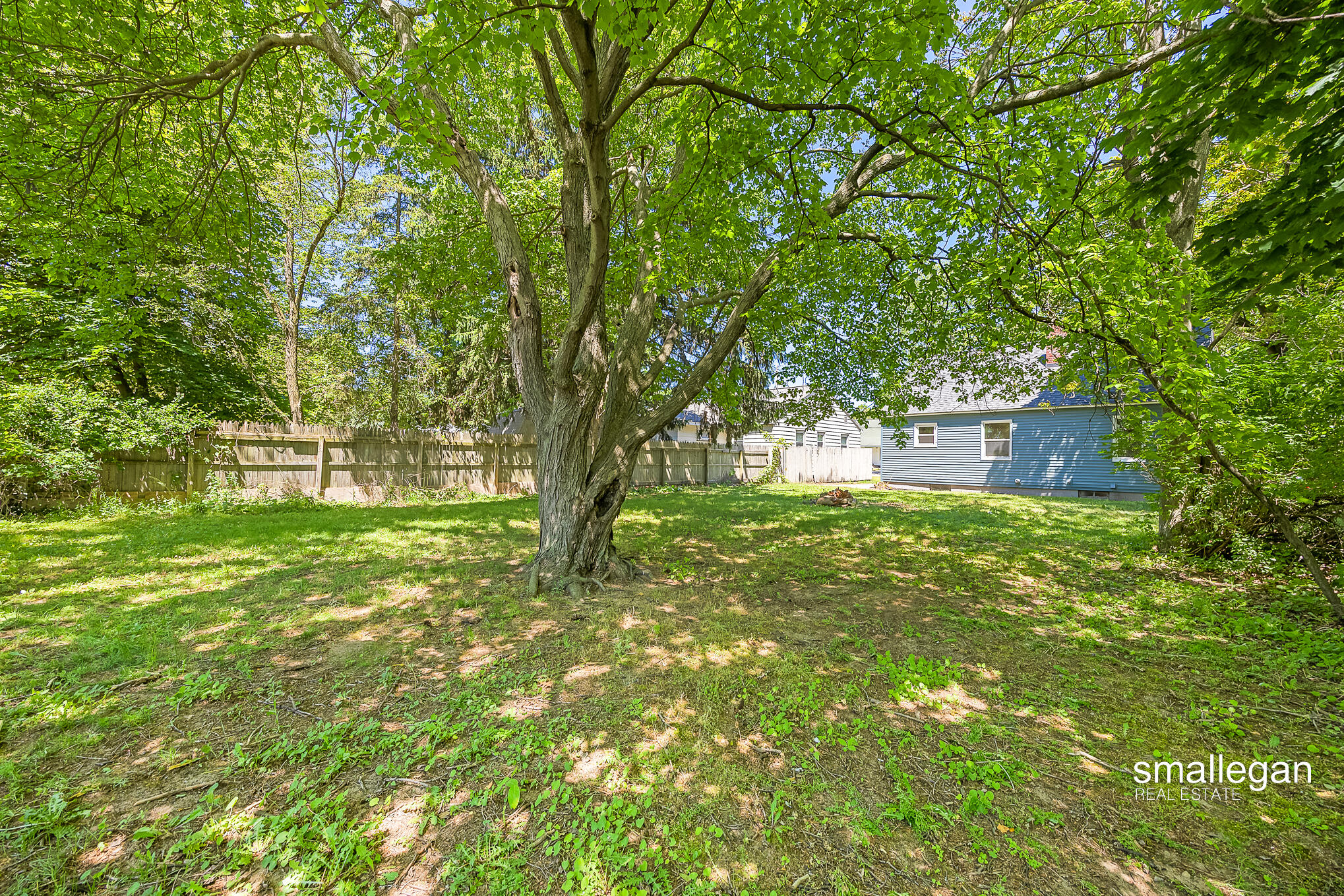 885 Oak Avenue Muskegon MI 49442