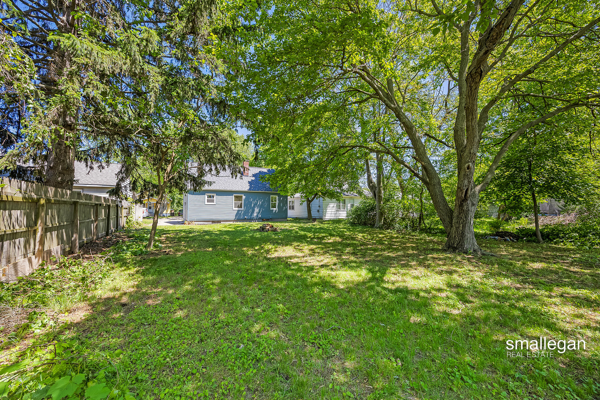 885 Oak Avenue Muskegon MI 49442