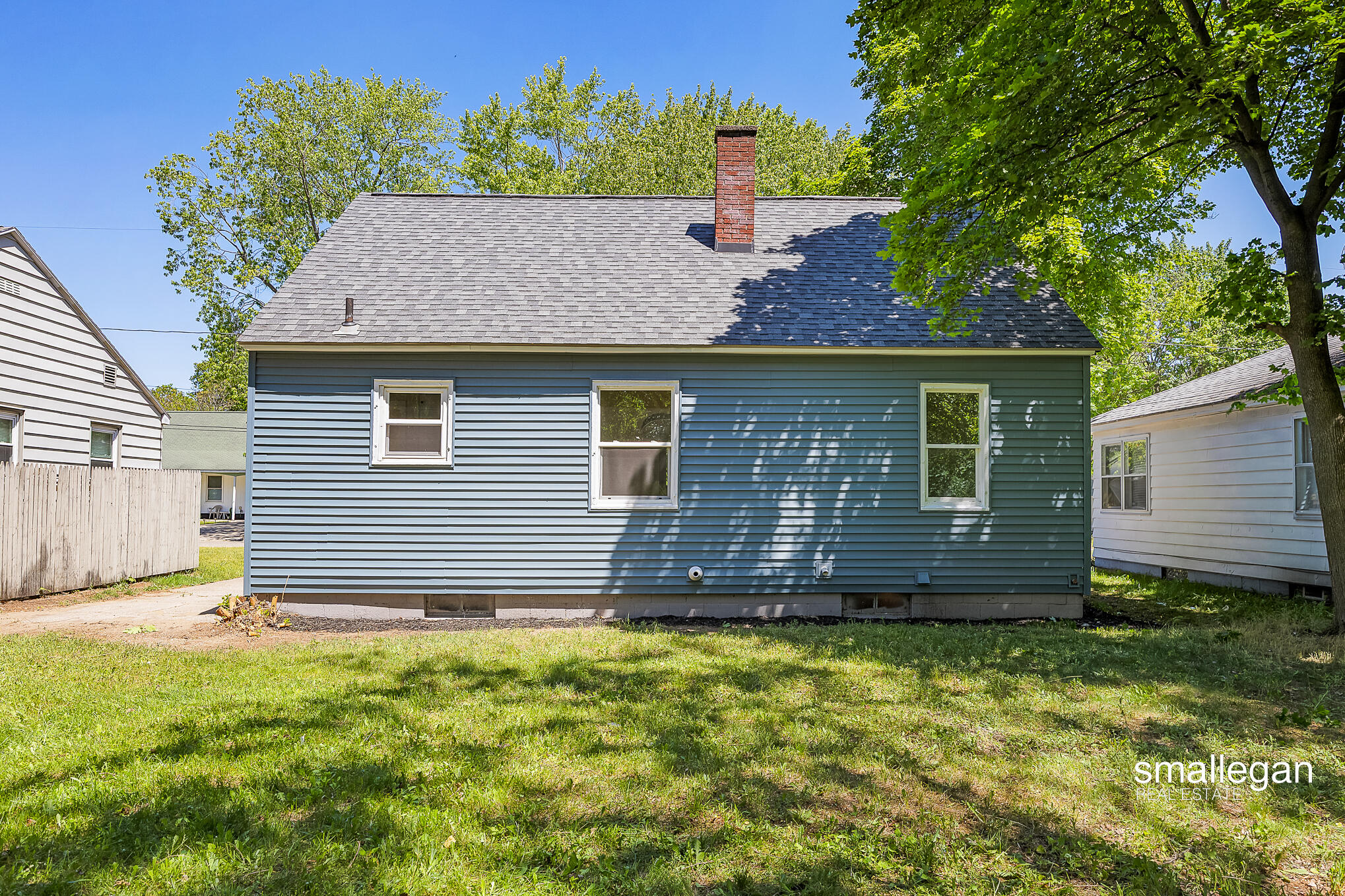 885 Oak Avenue Muskegon MI 49442