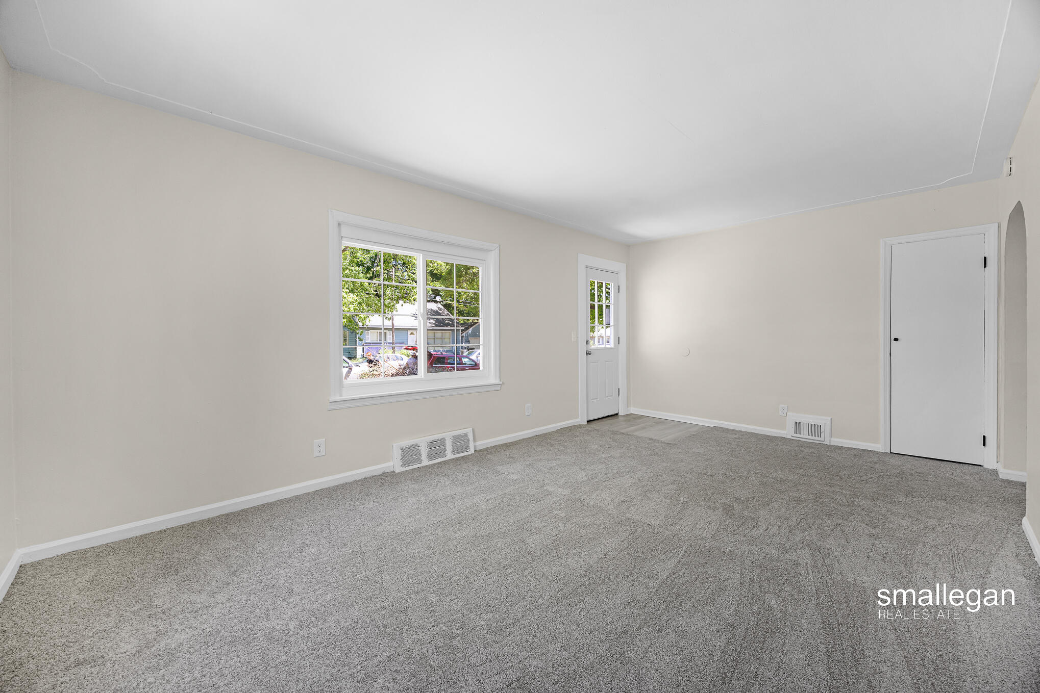 885 Oak Avenue Muskegon MI 49442