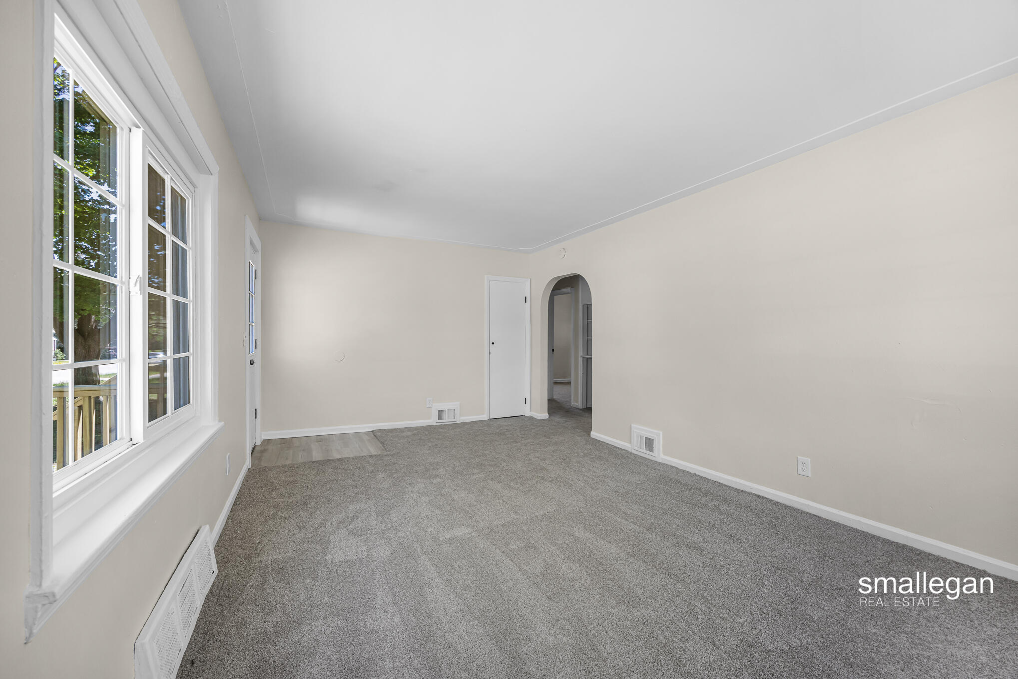885 Oak Avenue Muskegon MI 49442