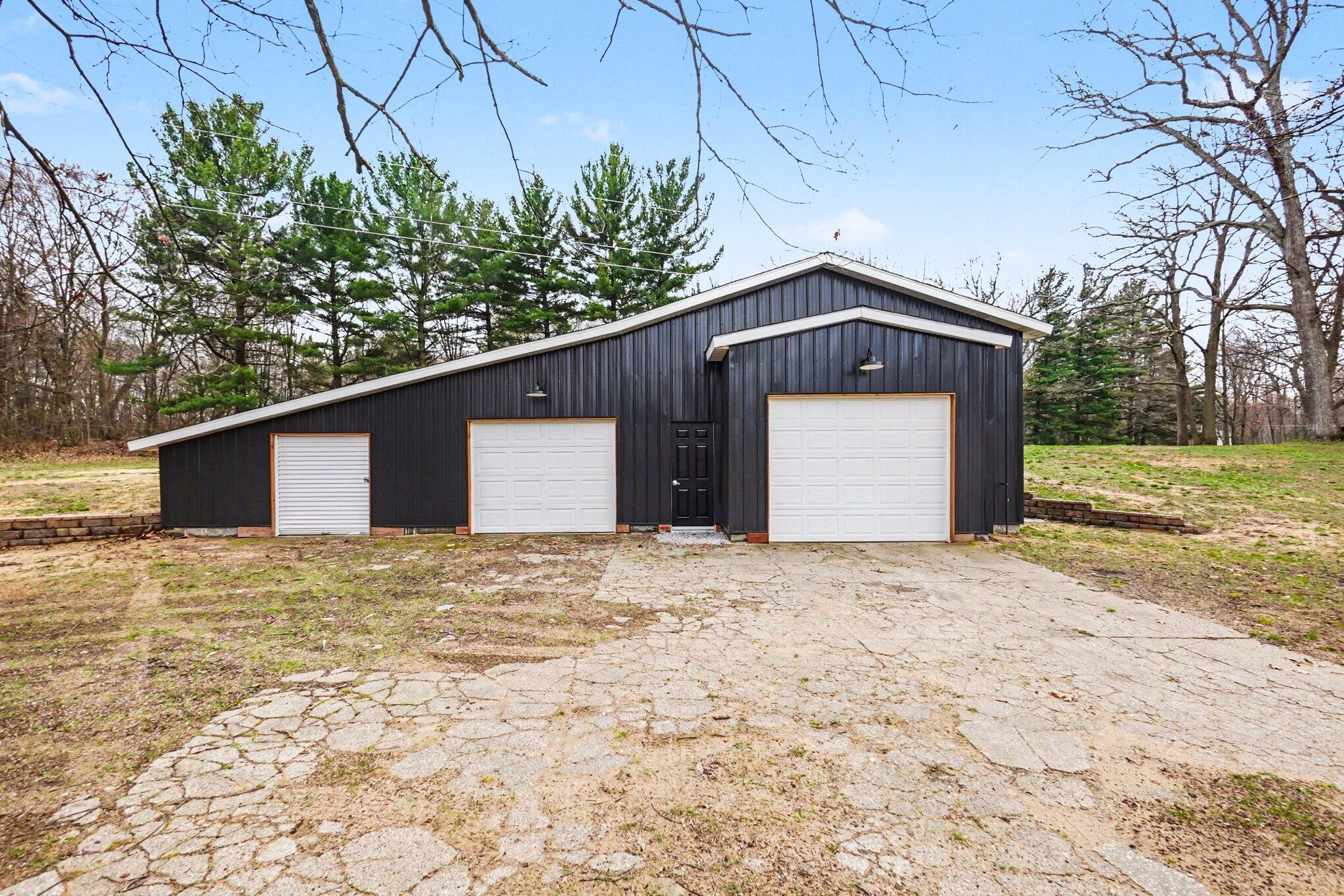11818 128th Avenue Grand Haven MI 49417