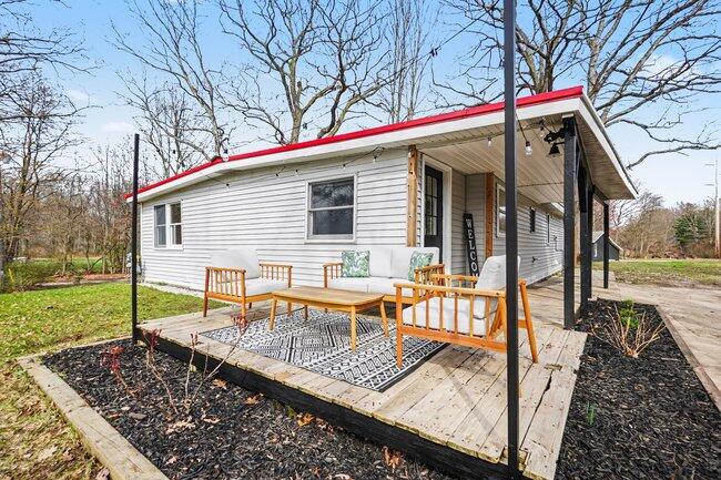 11818 128th Avenue Grand Haven MI 49417
