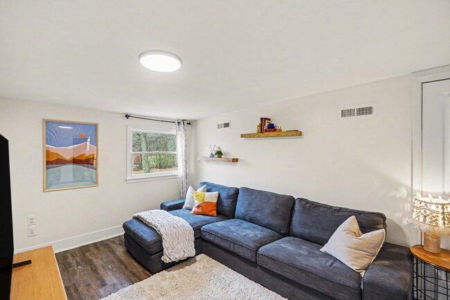 11818 128th Avenue Grand Haven MI 49417