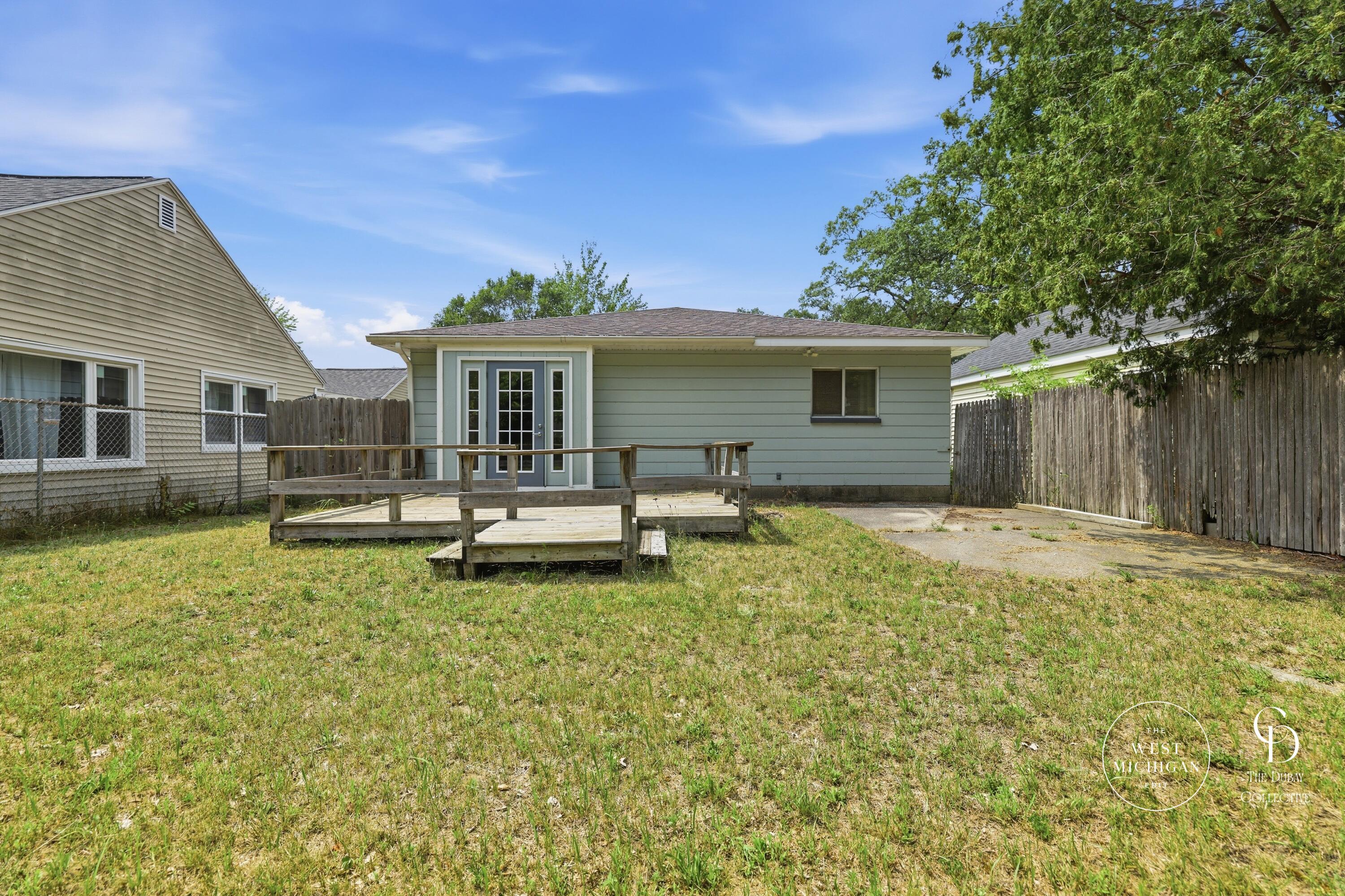 580 West Street Muskegon MI 49442