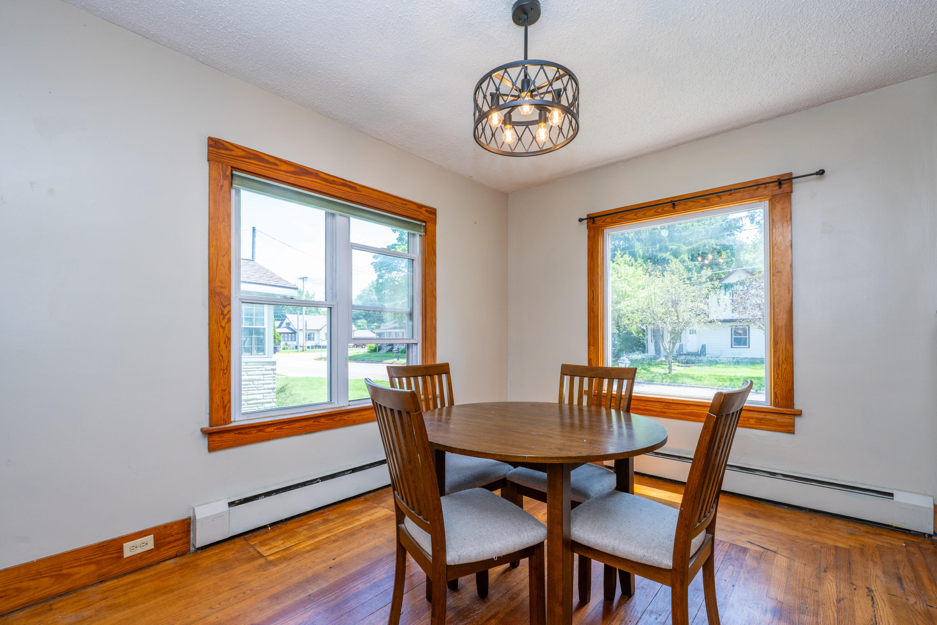 135 W St Joseph Street Coloma MI 49038
