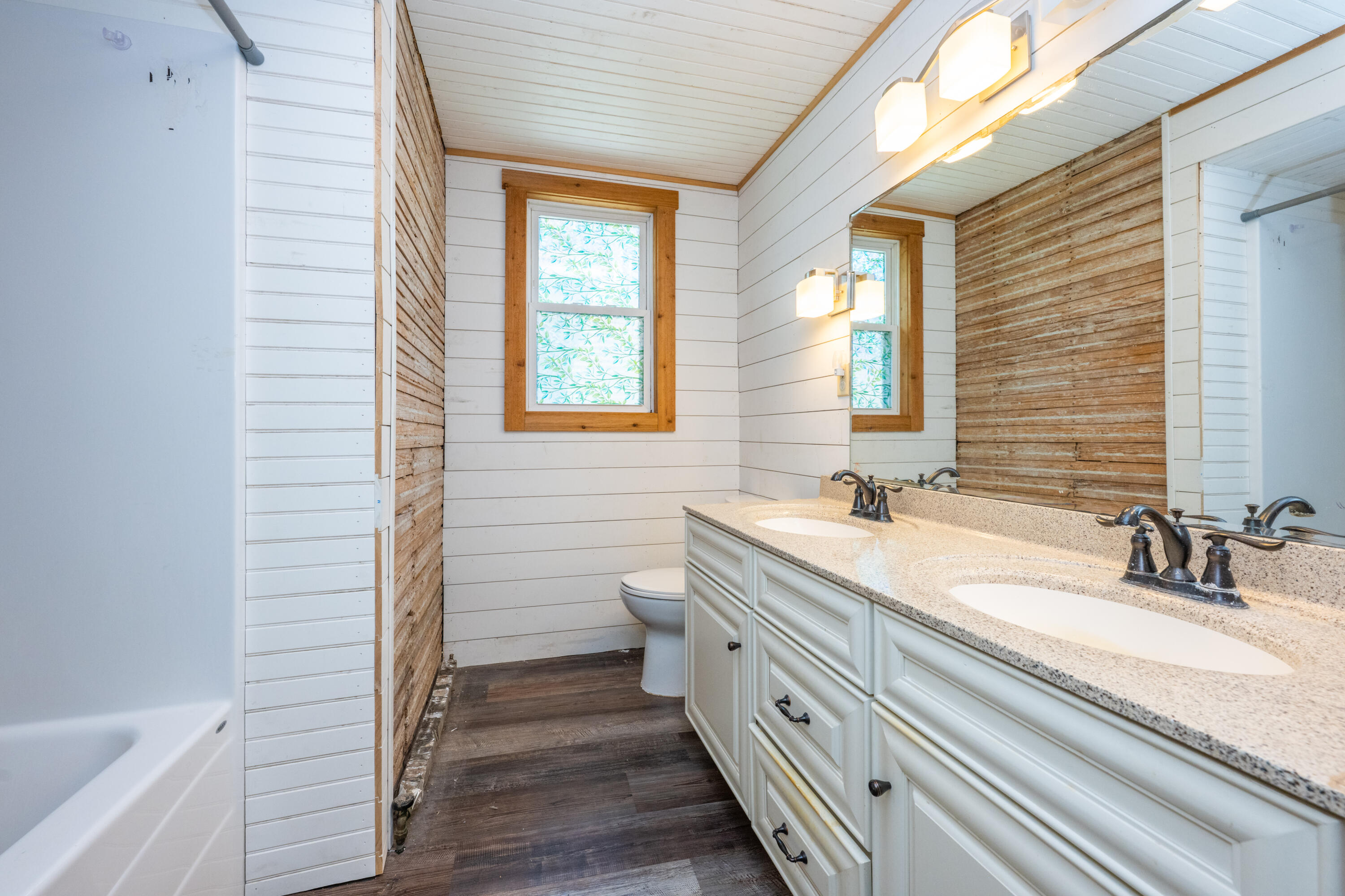 135 W St Joseph Street Coloma MI 49038