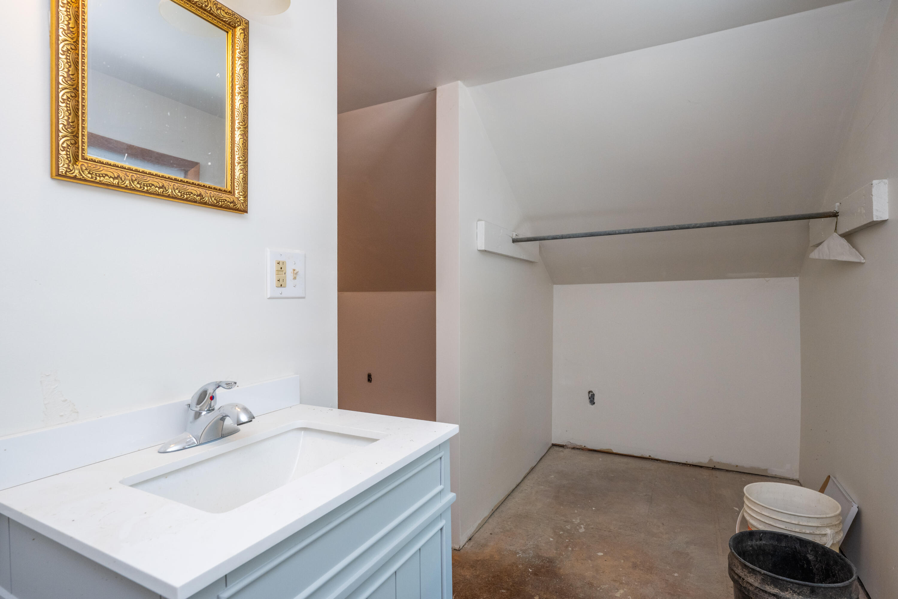 135 W St Joseph Street Coloma MI 49038