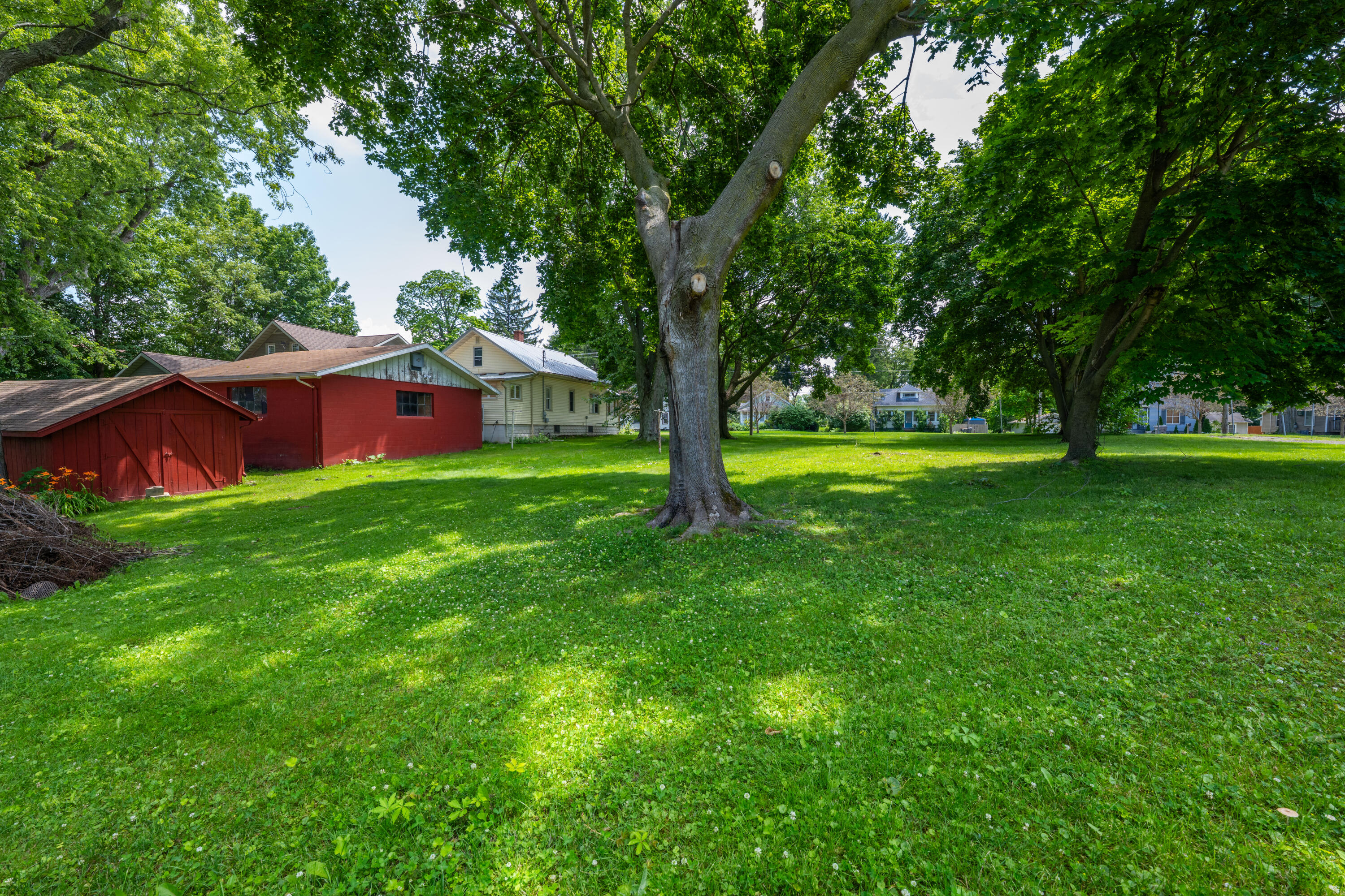 135 W St Joseph Street Coloma MI 49038
