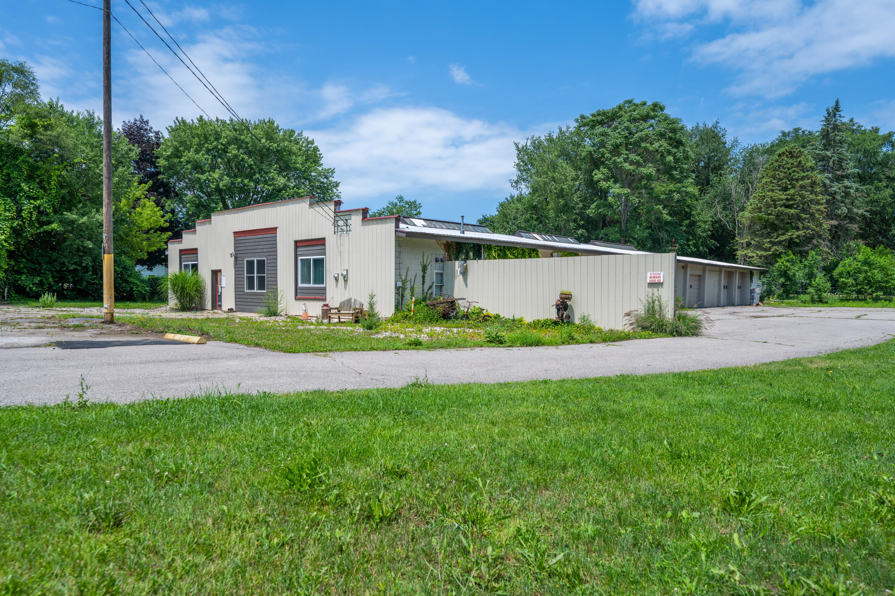 135 W St Joseph Street Coloma MI 49038