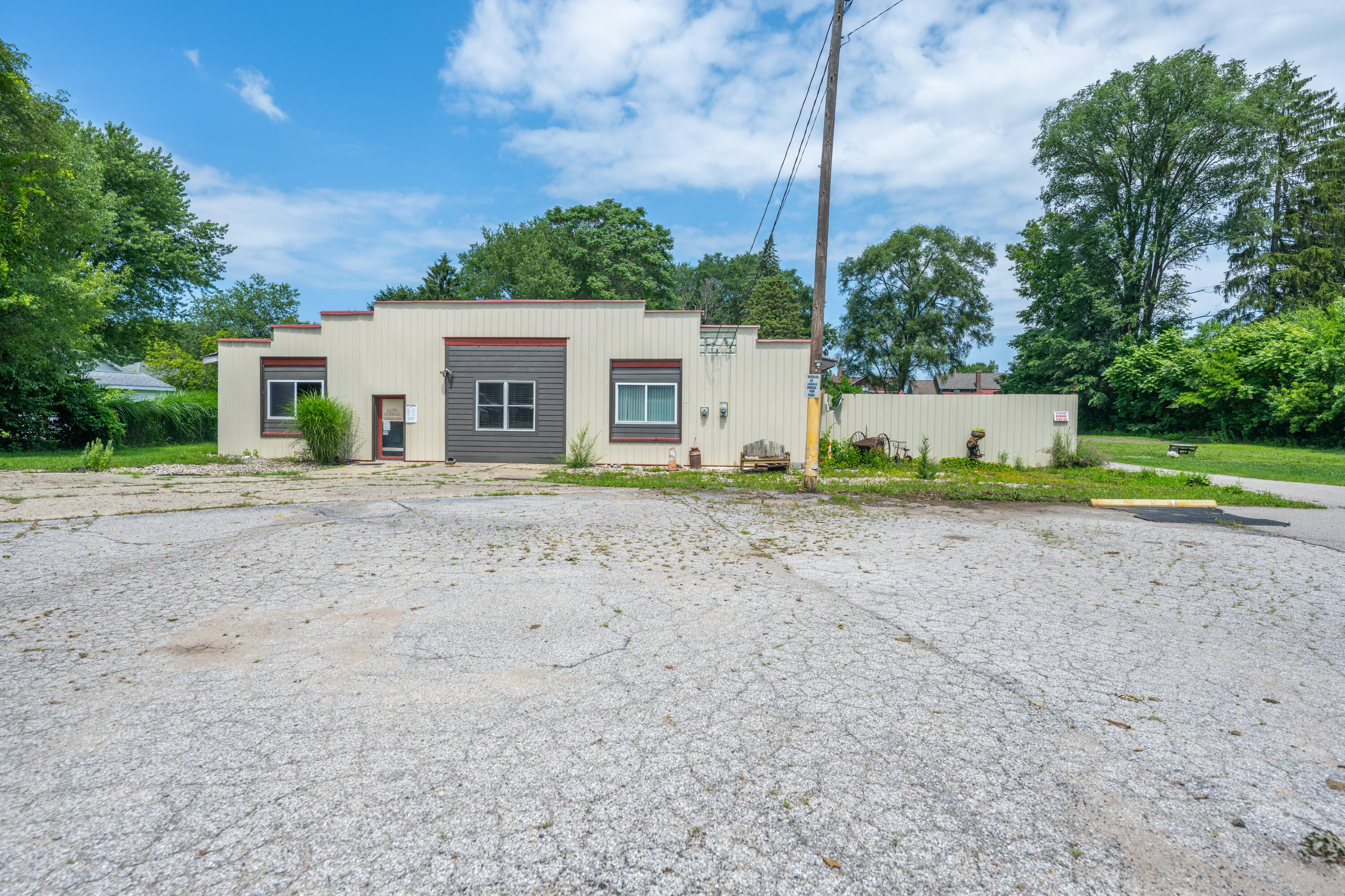 135 W St Joseph Street Coloma MI 49038