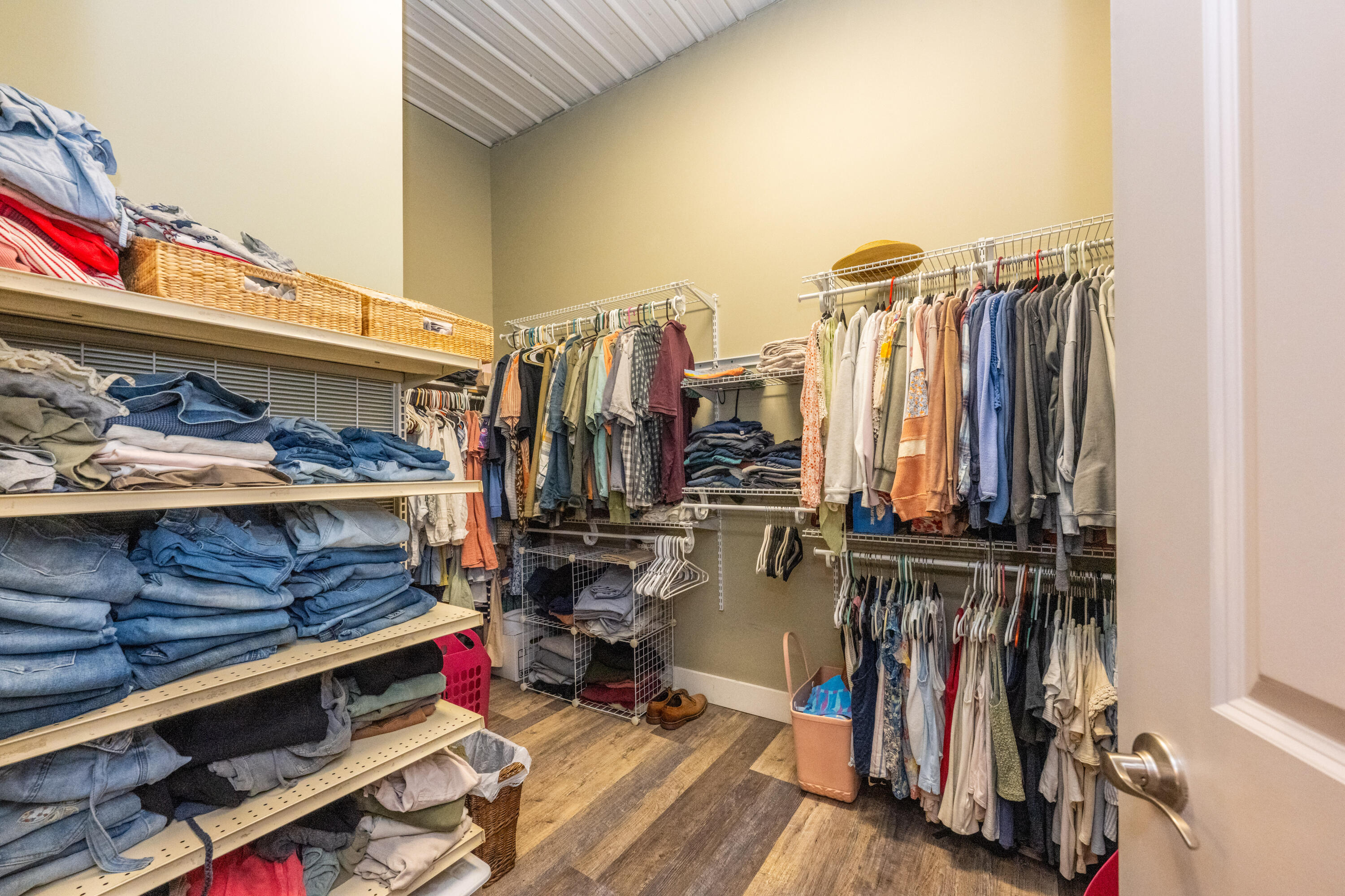 135 W St Joseph Street Coloma MI 49038