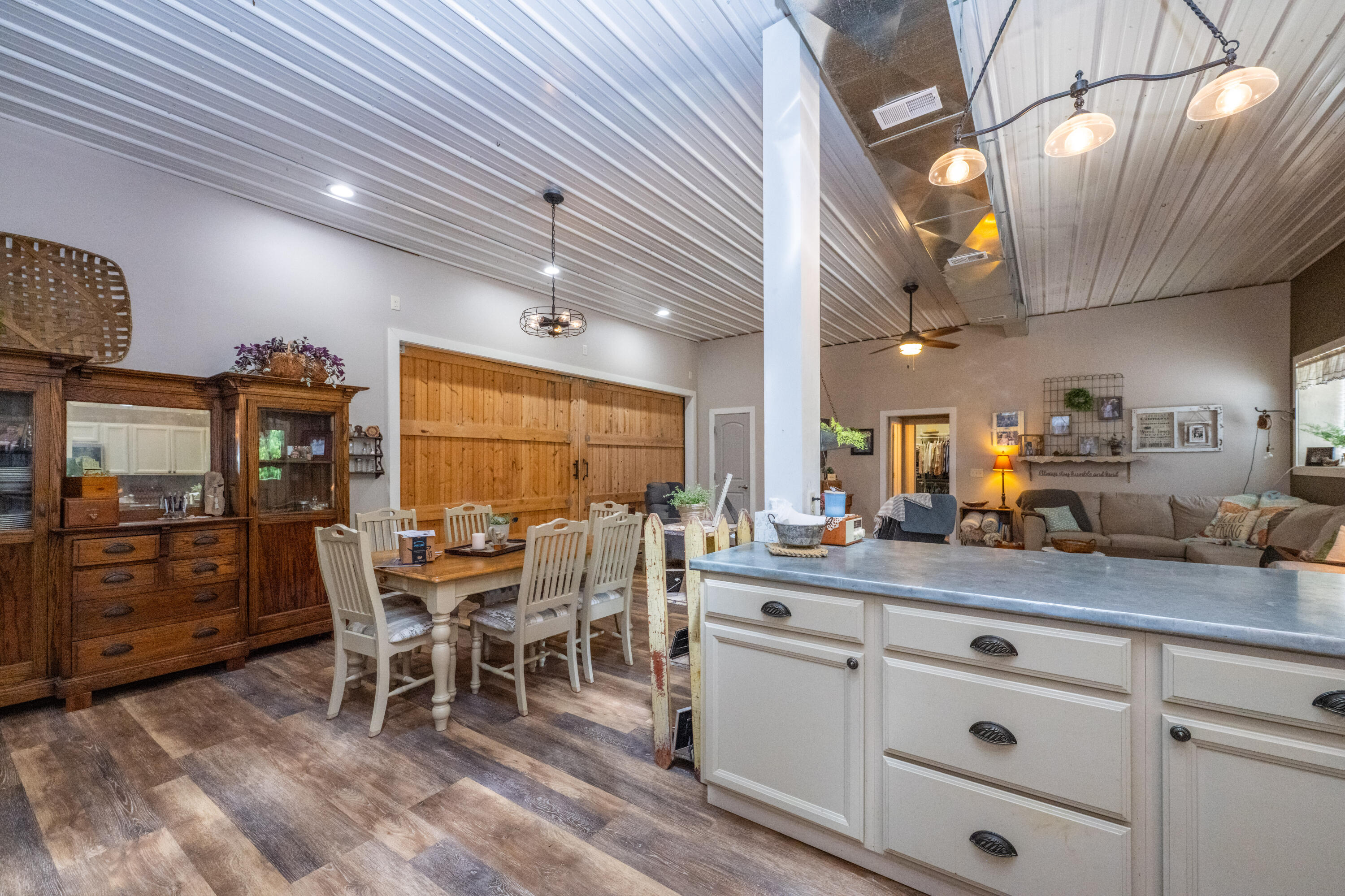 135 W St Joseph Street Coloma MI 49038