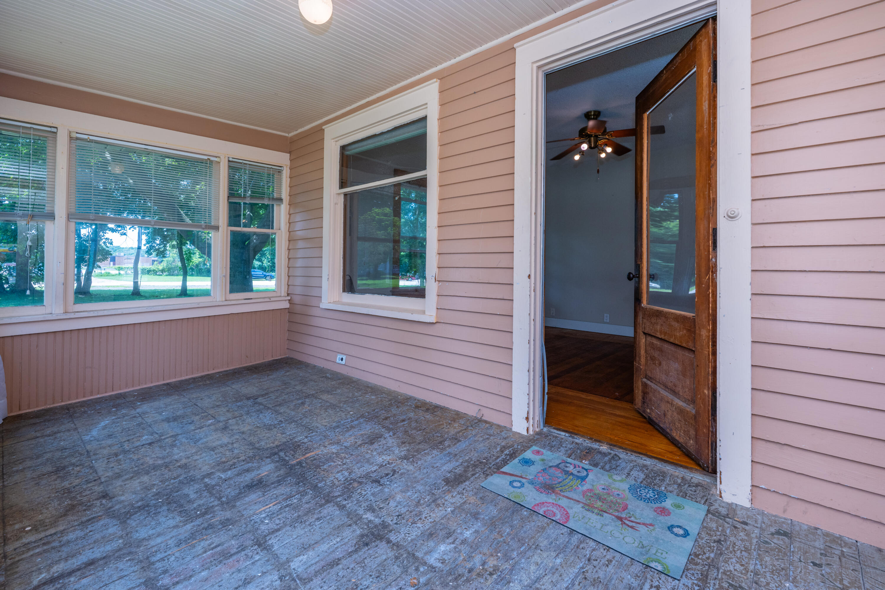 135 W St Joseph Street Coloma MI 49038