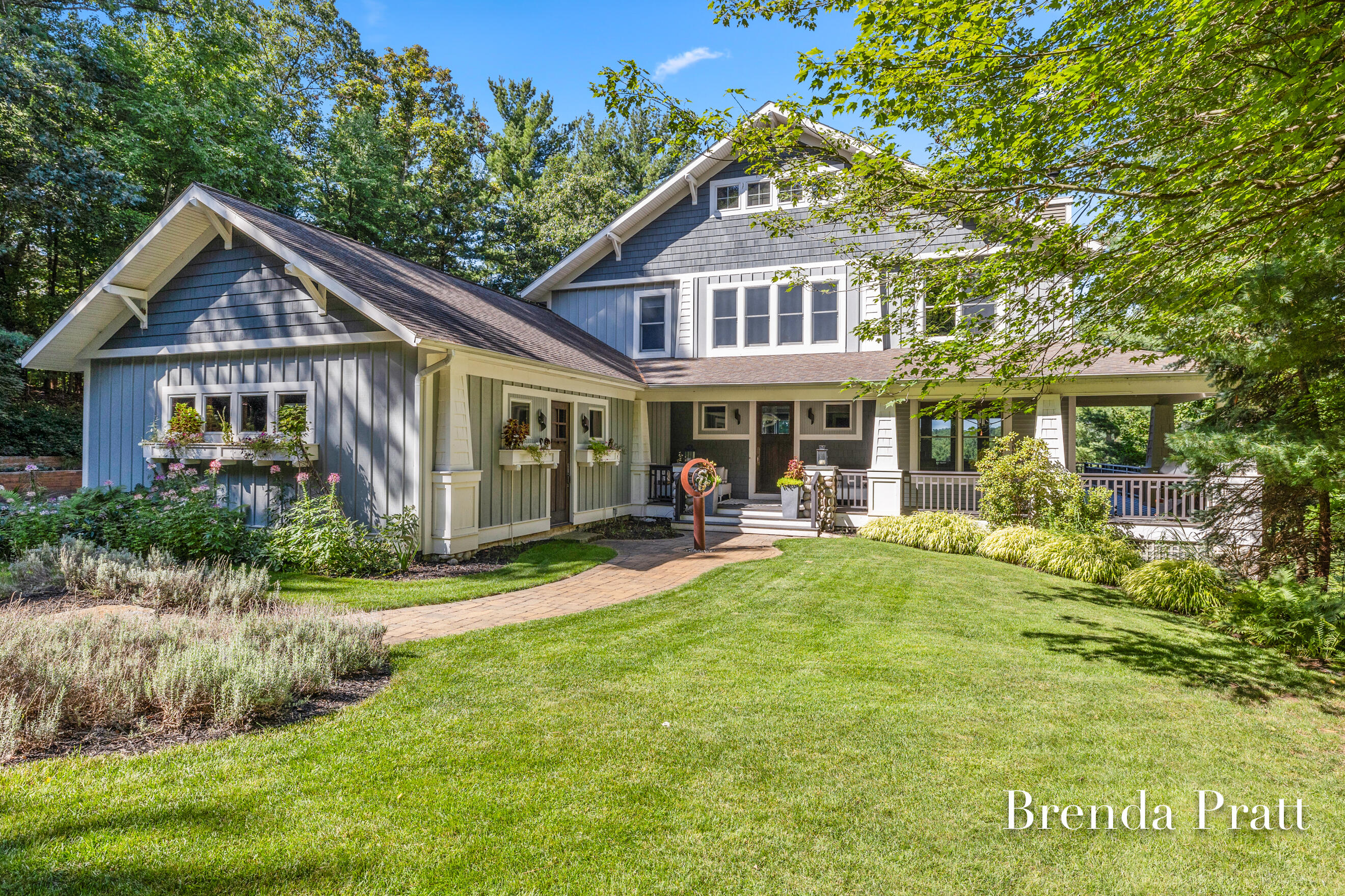 2100 Timber Point Drive SE Ada MI 49301