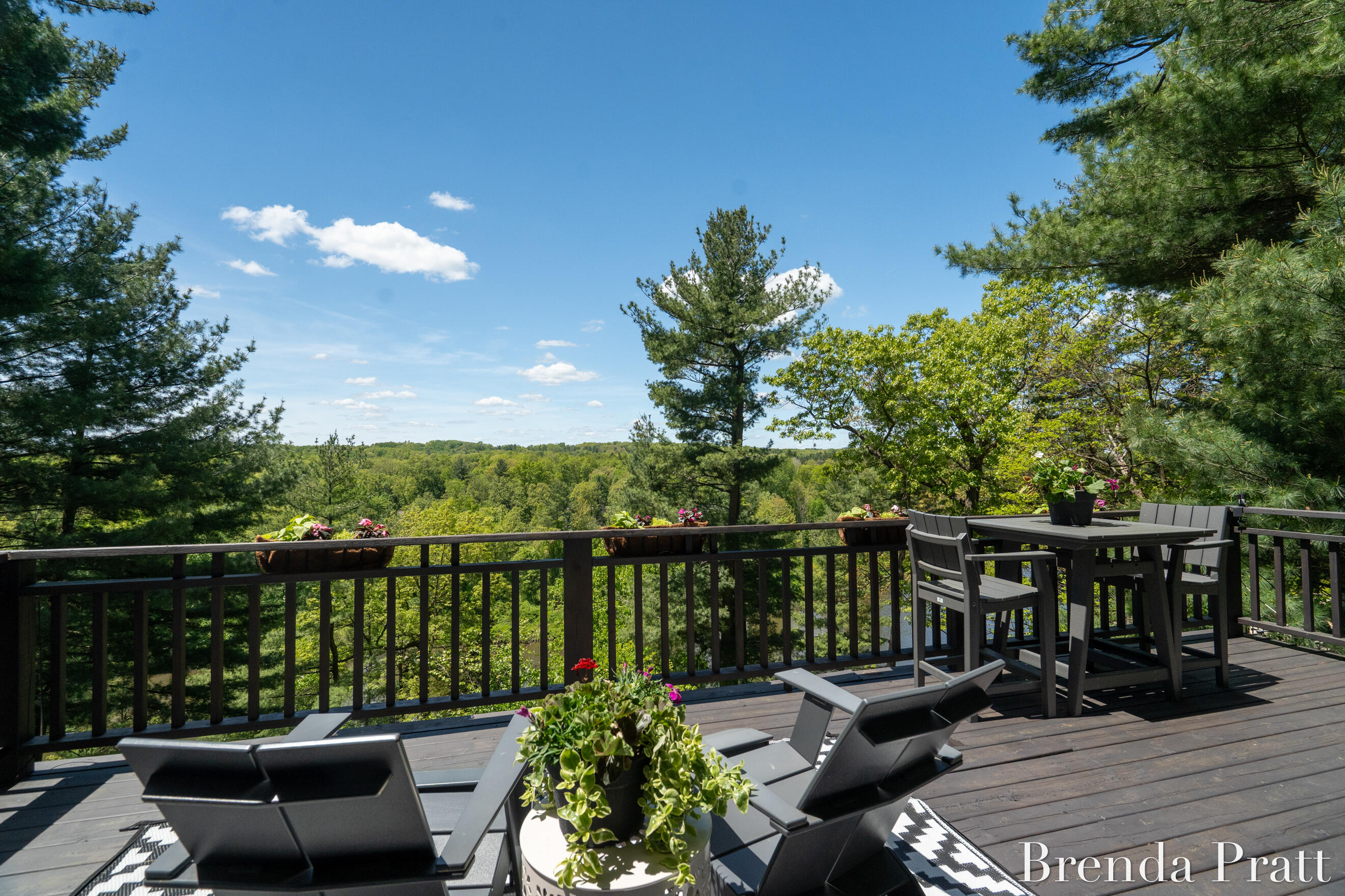 2100 Timber Point Drive SE Ada MI 49301