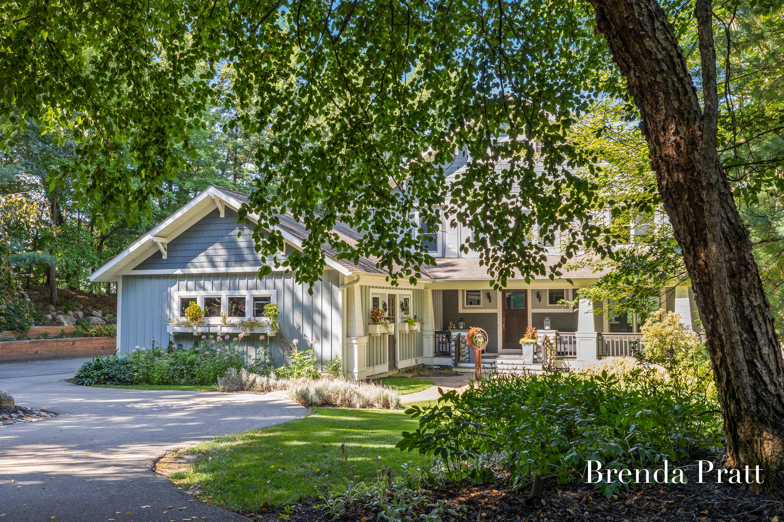 2100 Timber Point Drive SE Ada MI 49301