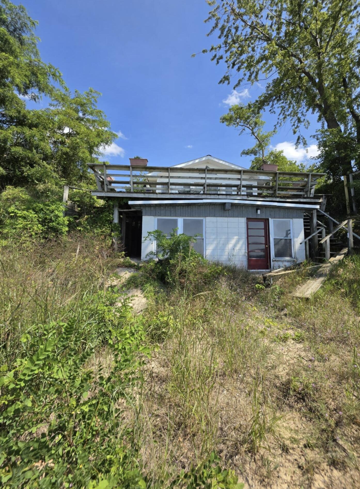 30048 Lake Bluff Drive Covert MI 49043