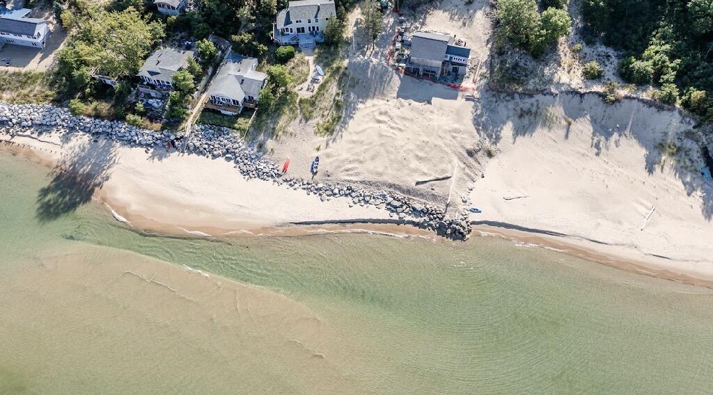 30048 Lake Bluff Drive Covert MI 49043
