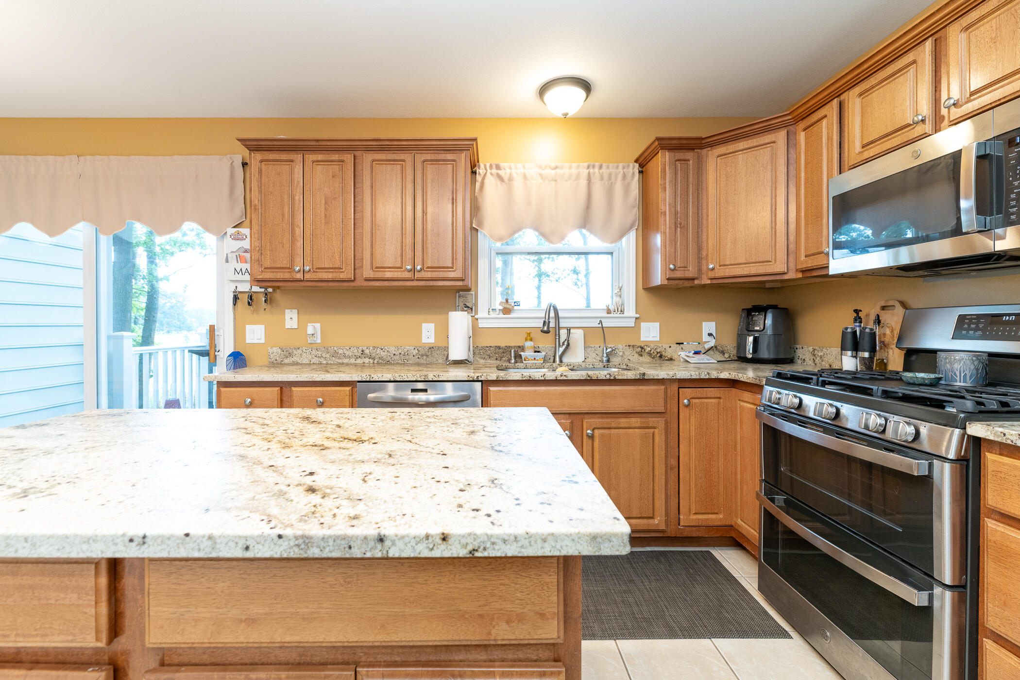 1167 Chaucer Avenue Portage MI 49002