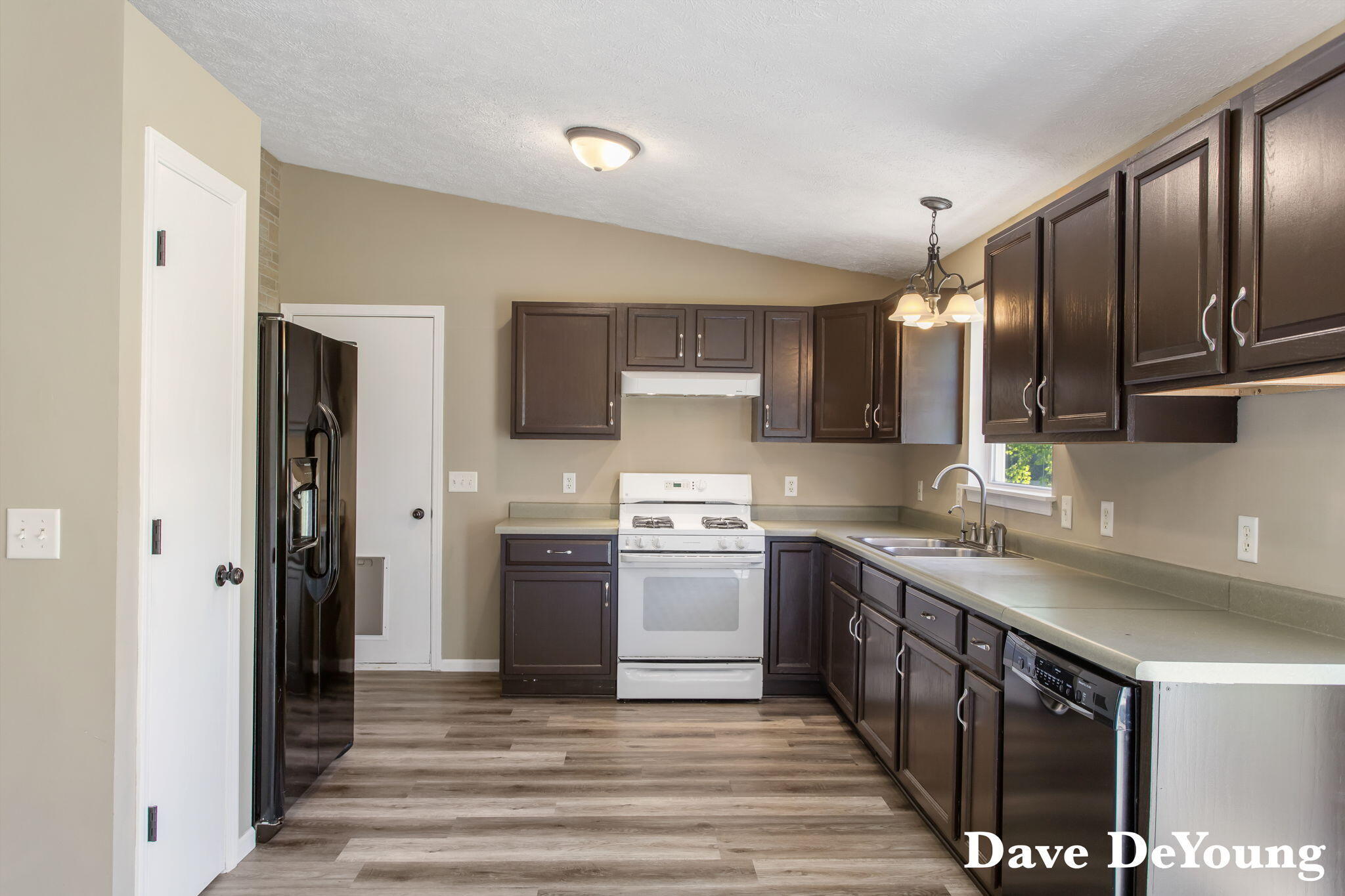 6756 119th Avenue Fennville MI 49408