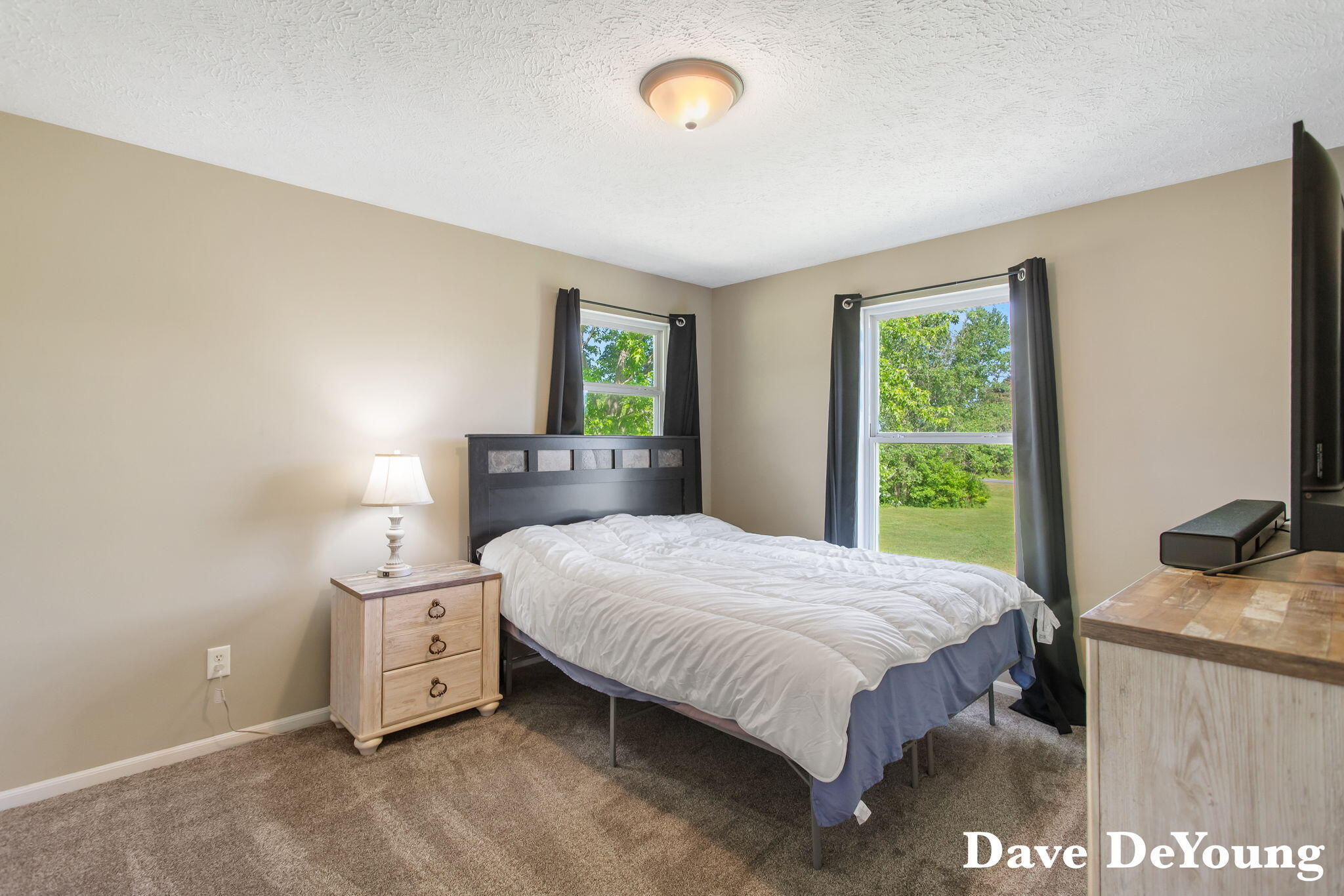 6756 119th Avenue Fennville MI 49408