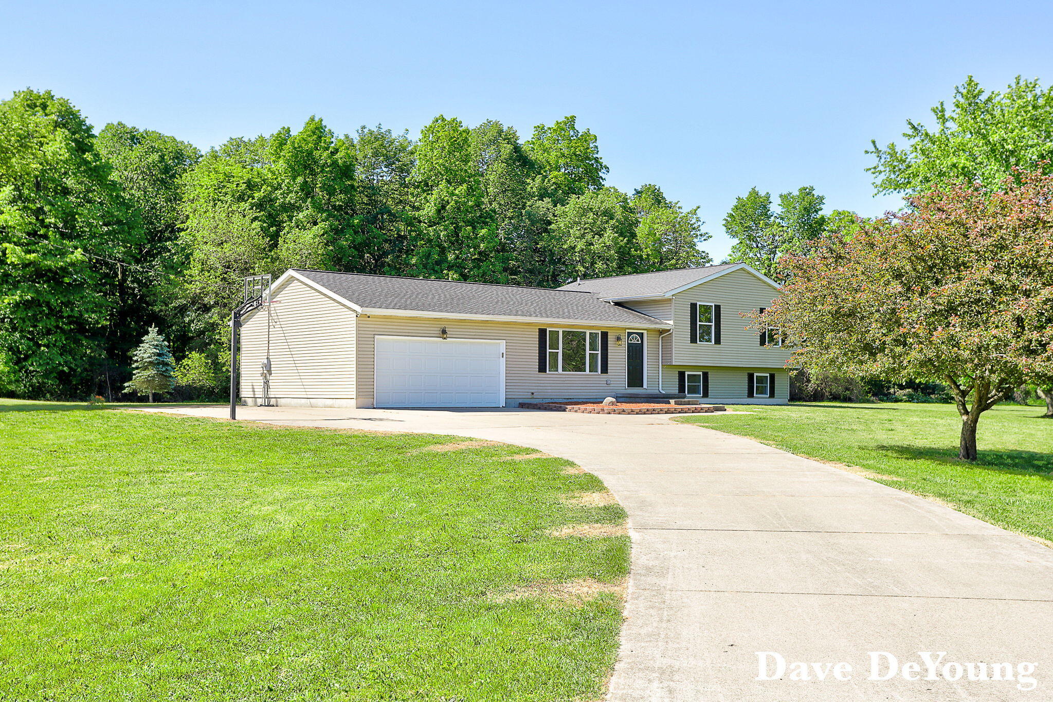 6756 119th Avenue Fennville MI 49408