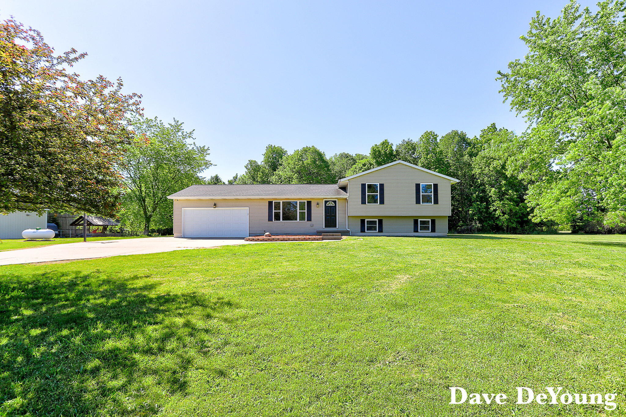 6756 119th Avenue Fennville MI 49408