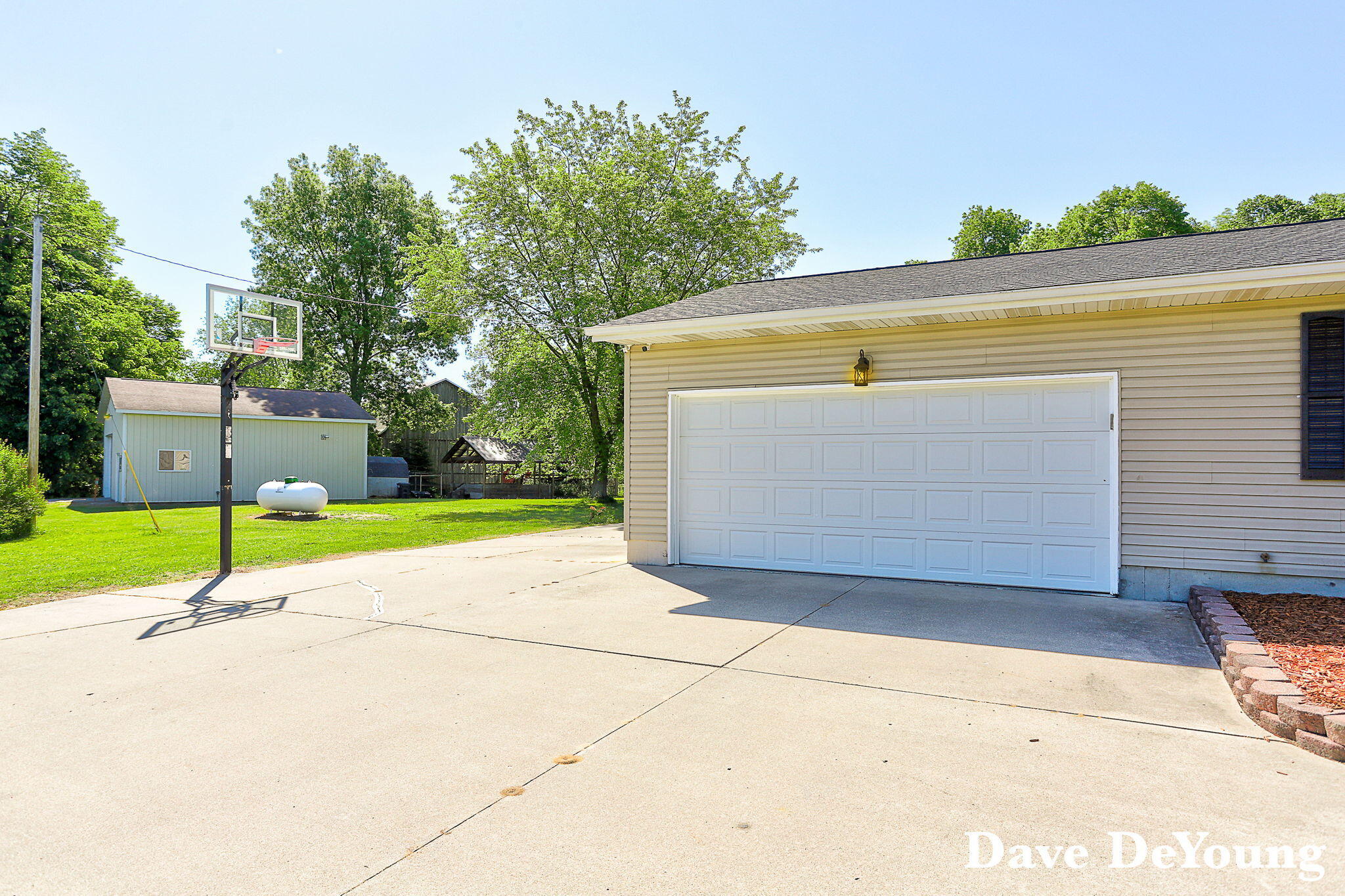 6756 119th Avenue Fennville MI 49408