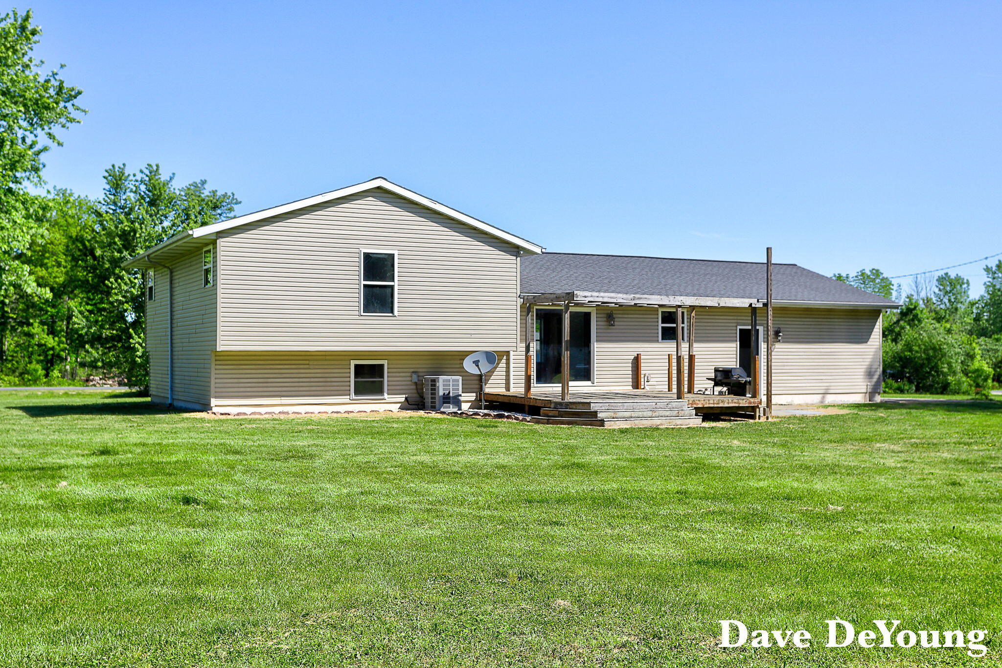 6756 119th Avenue Fennville MI 49408