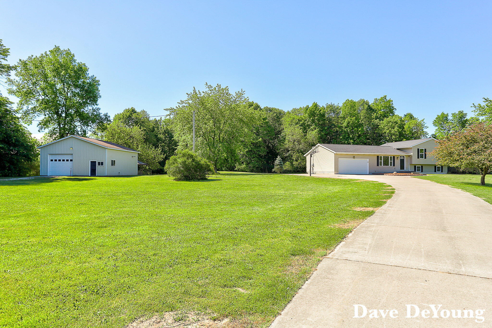 6756 119th Avenue Fennville MI 49408