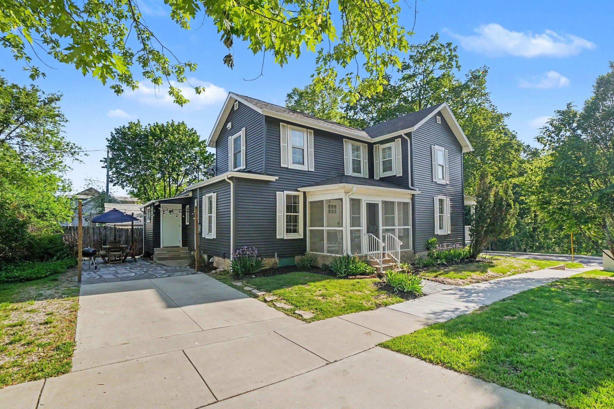 416 Center Street South Haven MI 49090