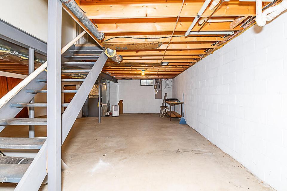 6596 Sunburst Drive Portage MI 49024