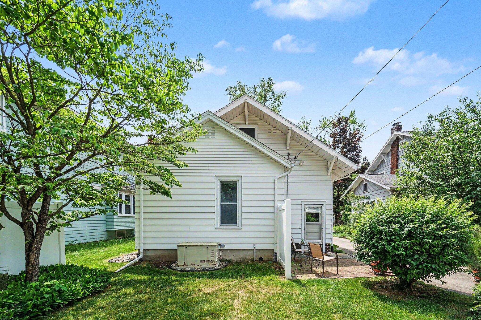 1410 W Maple Street Kalamazoo MI 49008