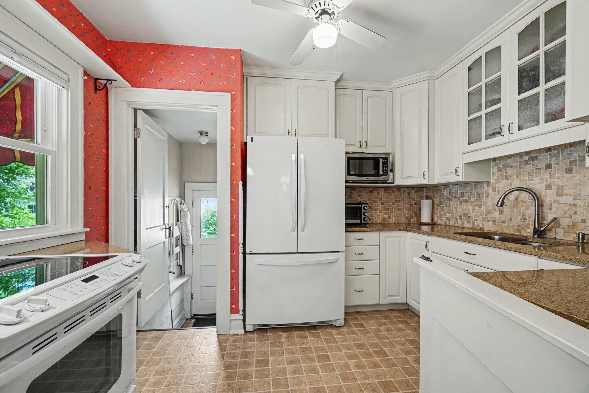 1410 W Maple Street Kalamazoo MI 49008