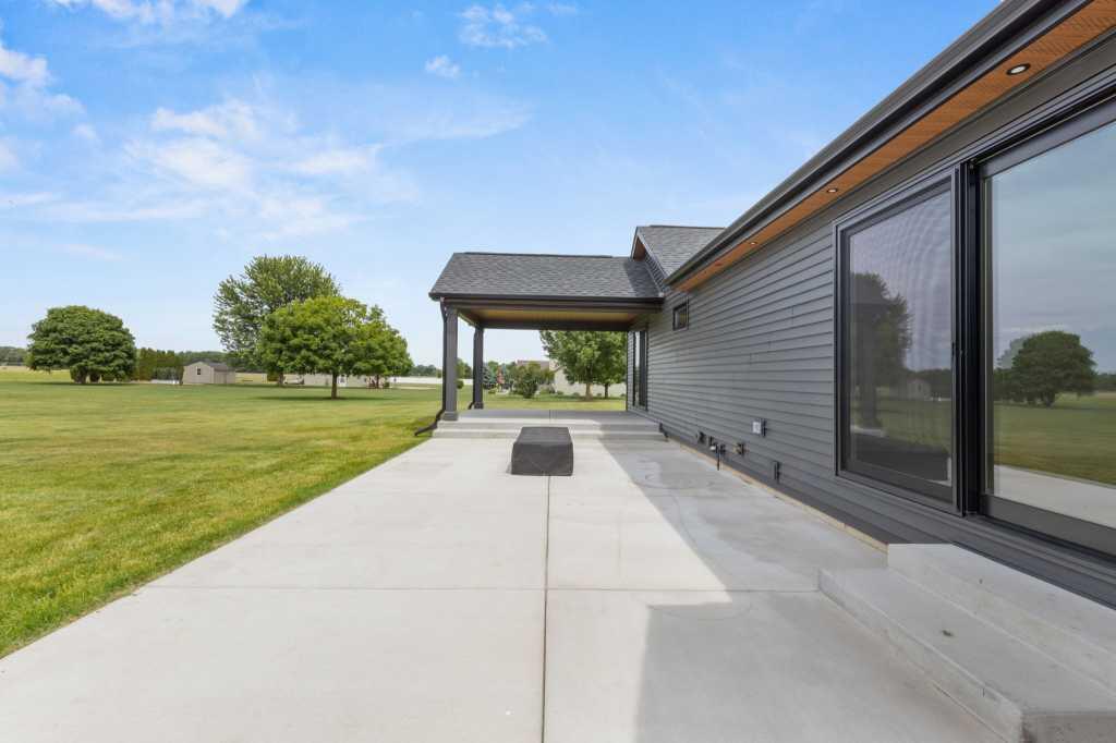 20872 State Line Road Edwardsburg MI 49112