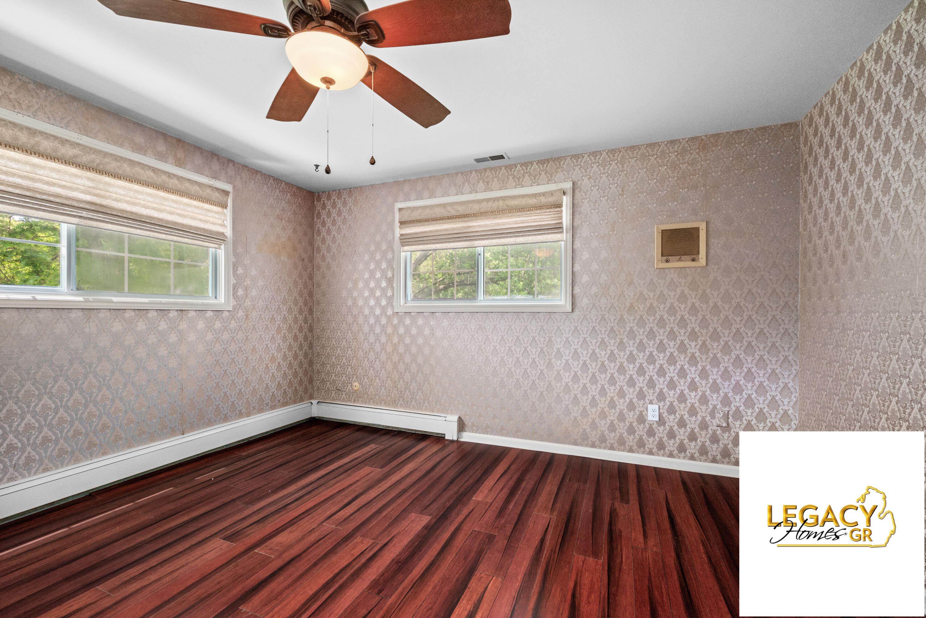 1646 Rose Parkway SE Grand Rapids MI 49506