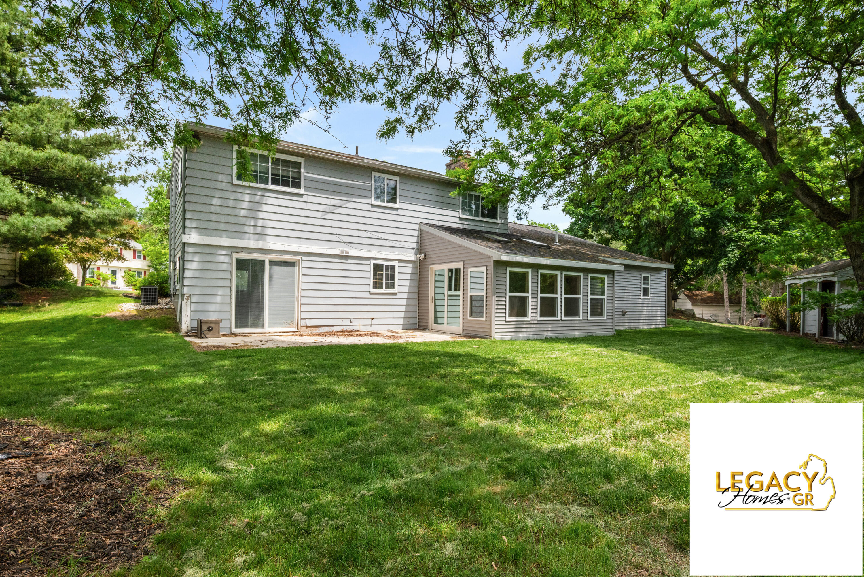 1646 Rose Parkway SE Grand Rapids MI 49506